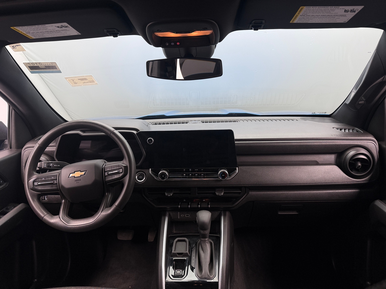 Thumbnail: 2024 Chevrolet Colorado - 3