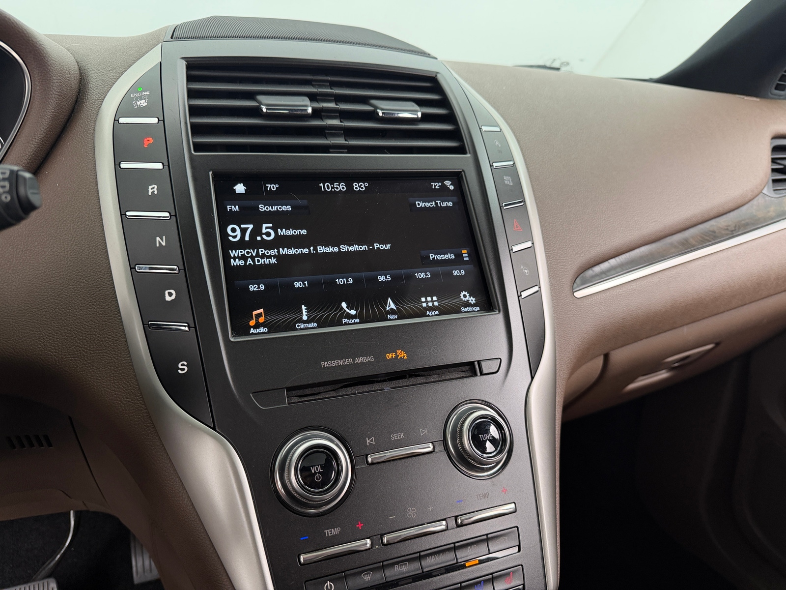 Thumbnail: 2017 Lincoln MKC - 3