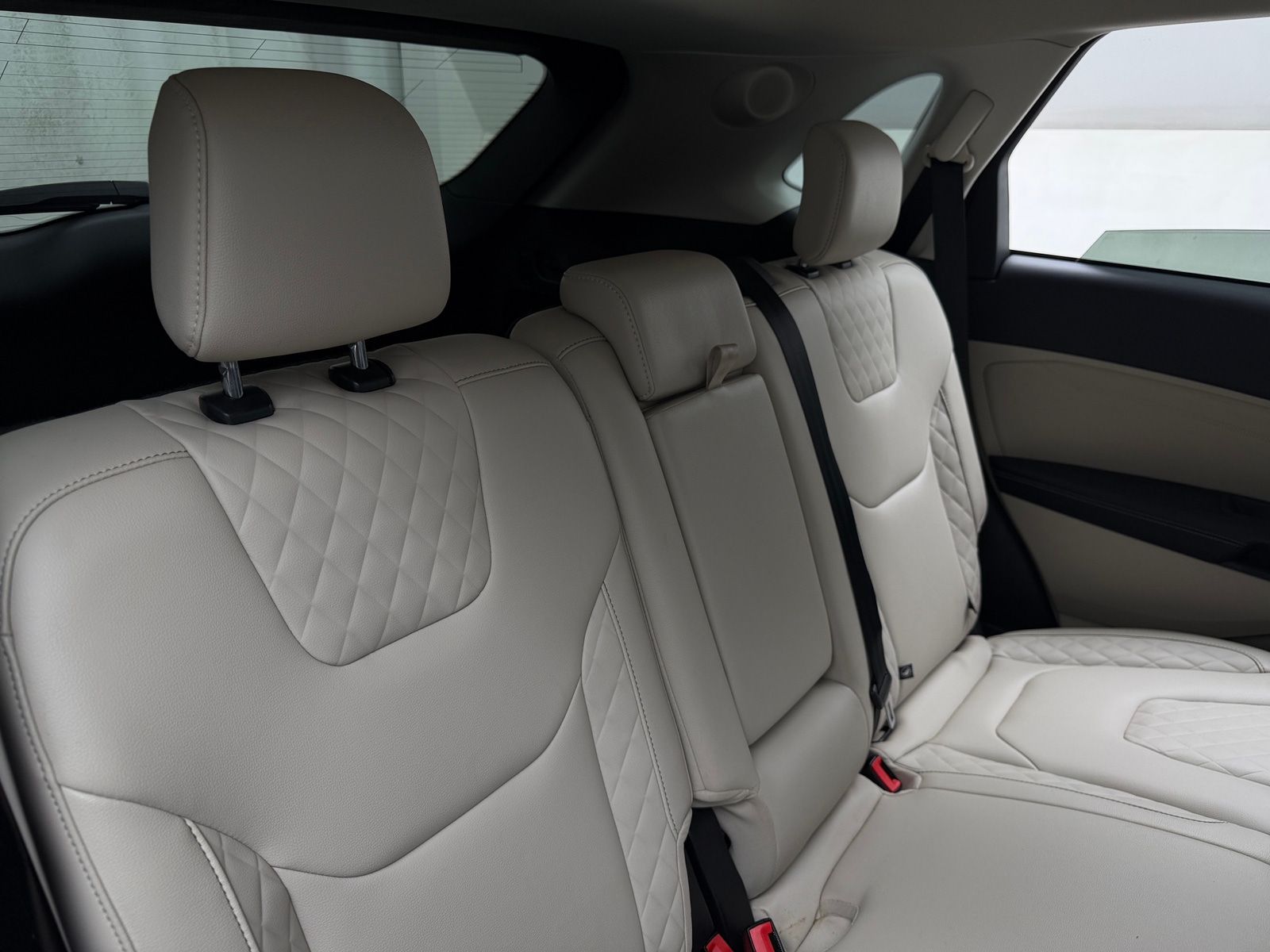 Thumbnail: 2023 Ford Edge - 5
