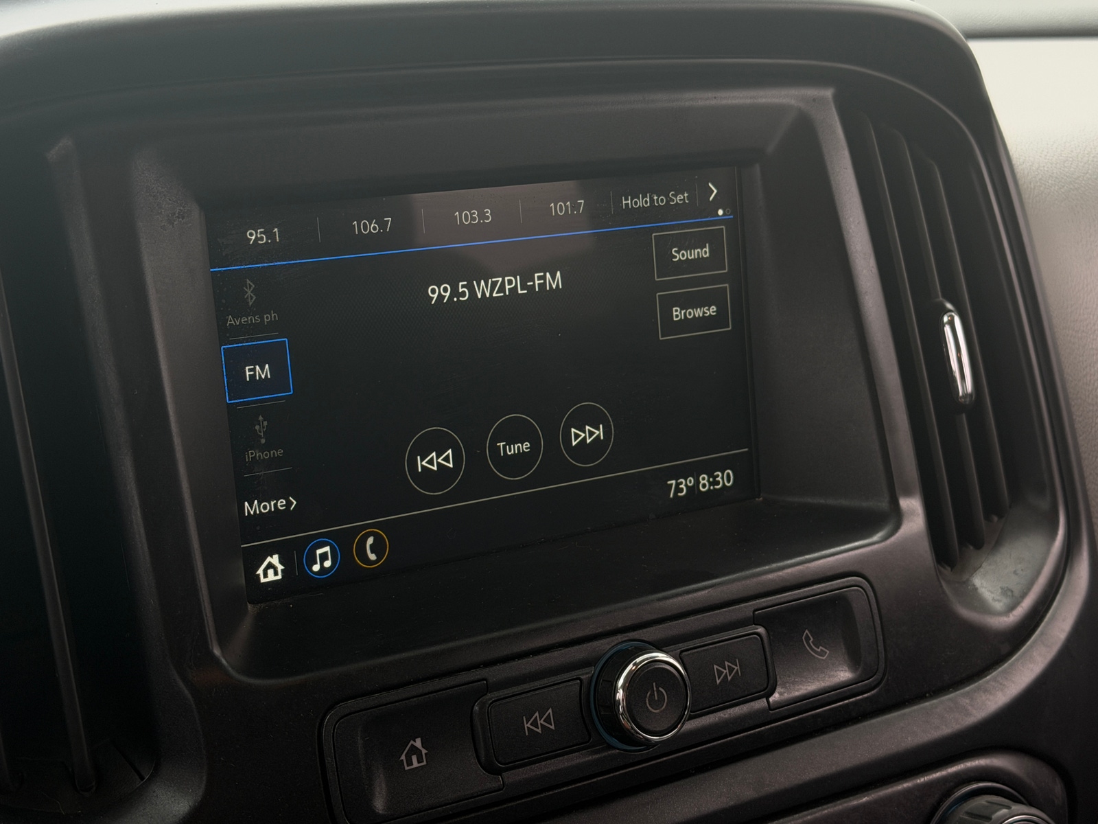 Thumbnail: 2019 Chevrolet Colorado - 4