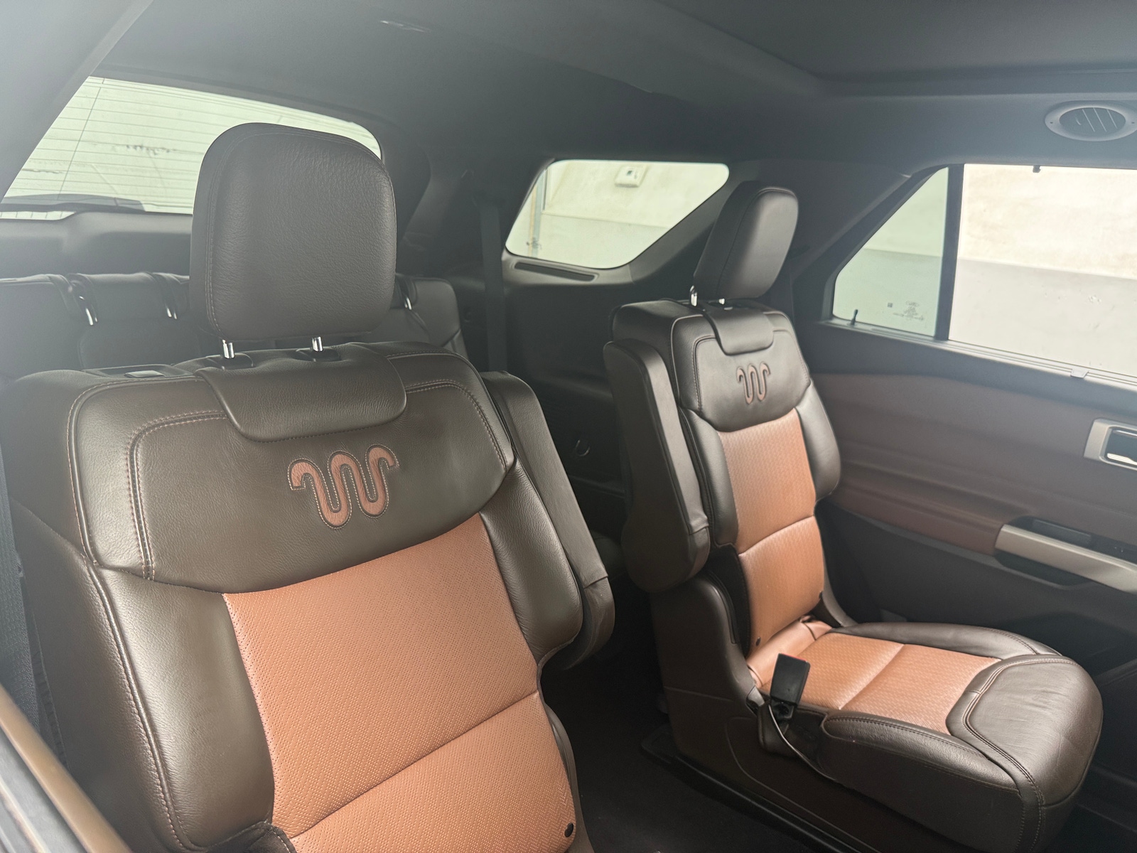 Thumbnail: 2022 Ford Explorer - 5