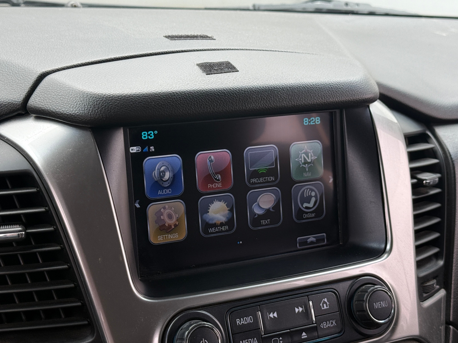 Thumbnail: 2020 Chevrolet Tahoe - 3
