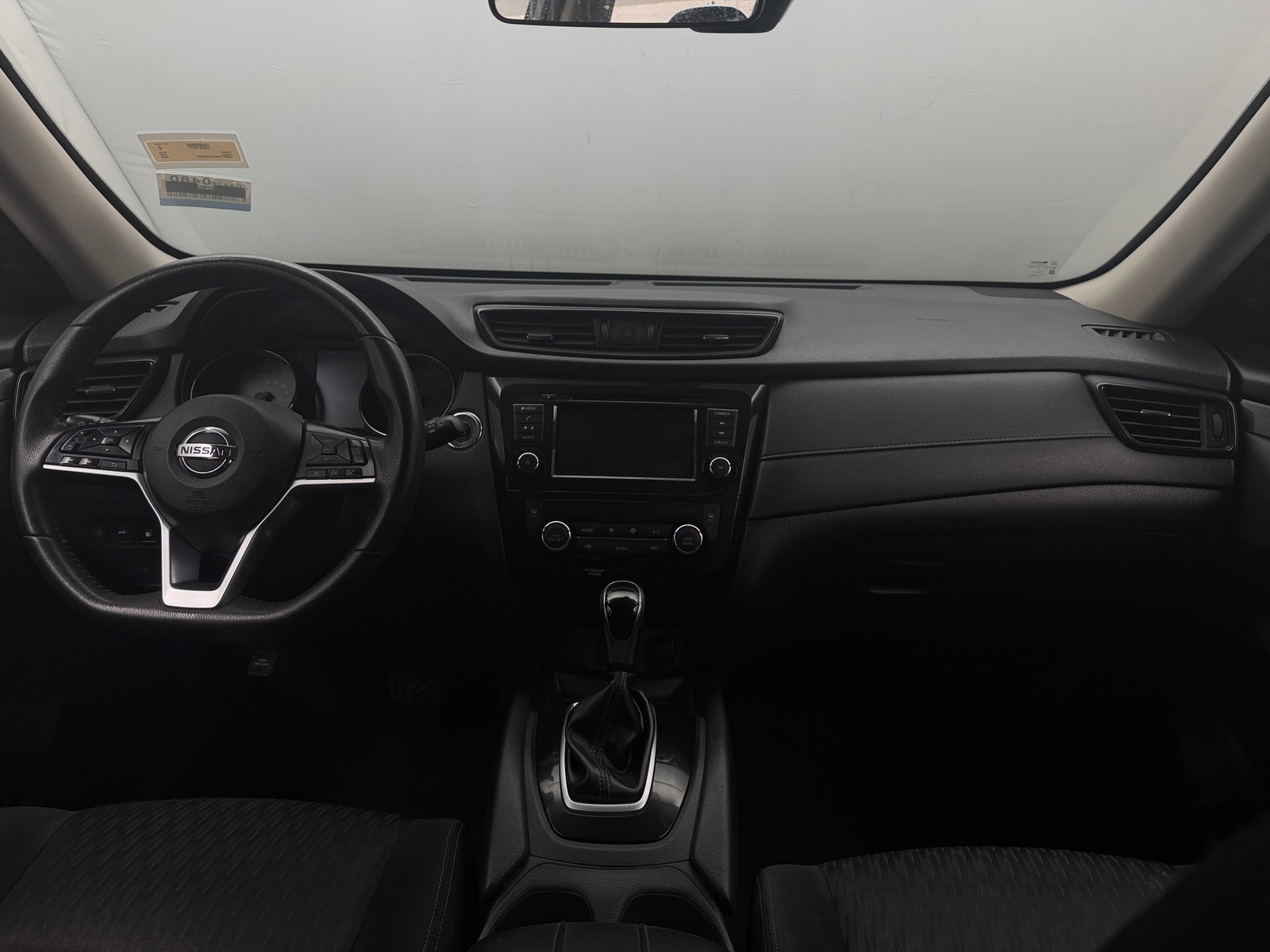 Thumbnail: 2020 Nissan Rogue - 3