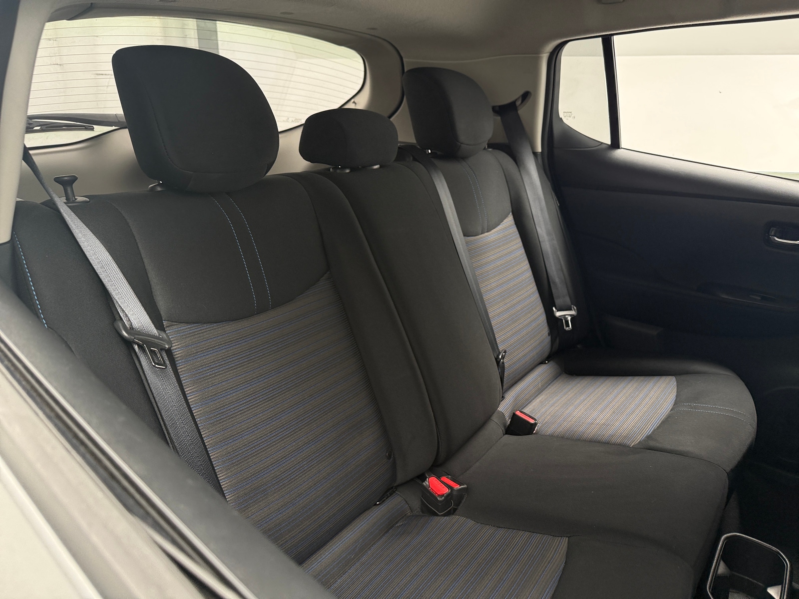 Thumbnail: 2023 Nissan Leaf - 6