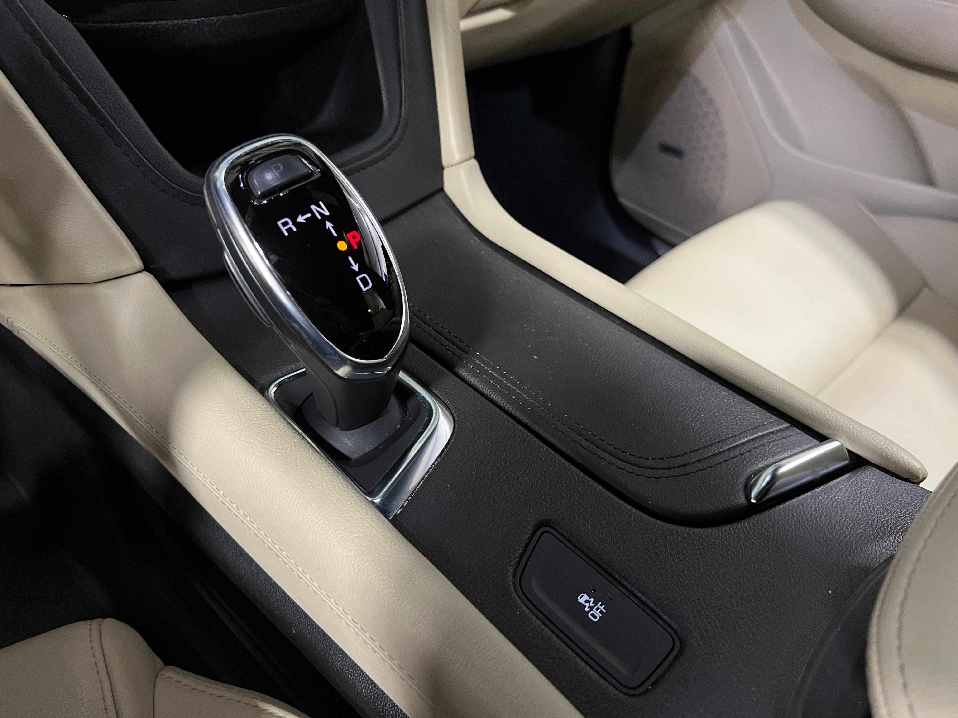 2019 Cadillac XT5 Base - Photo 7