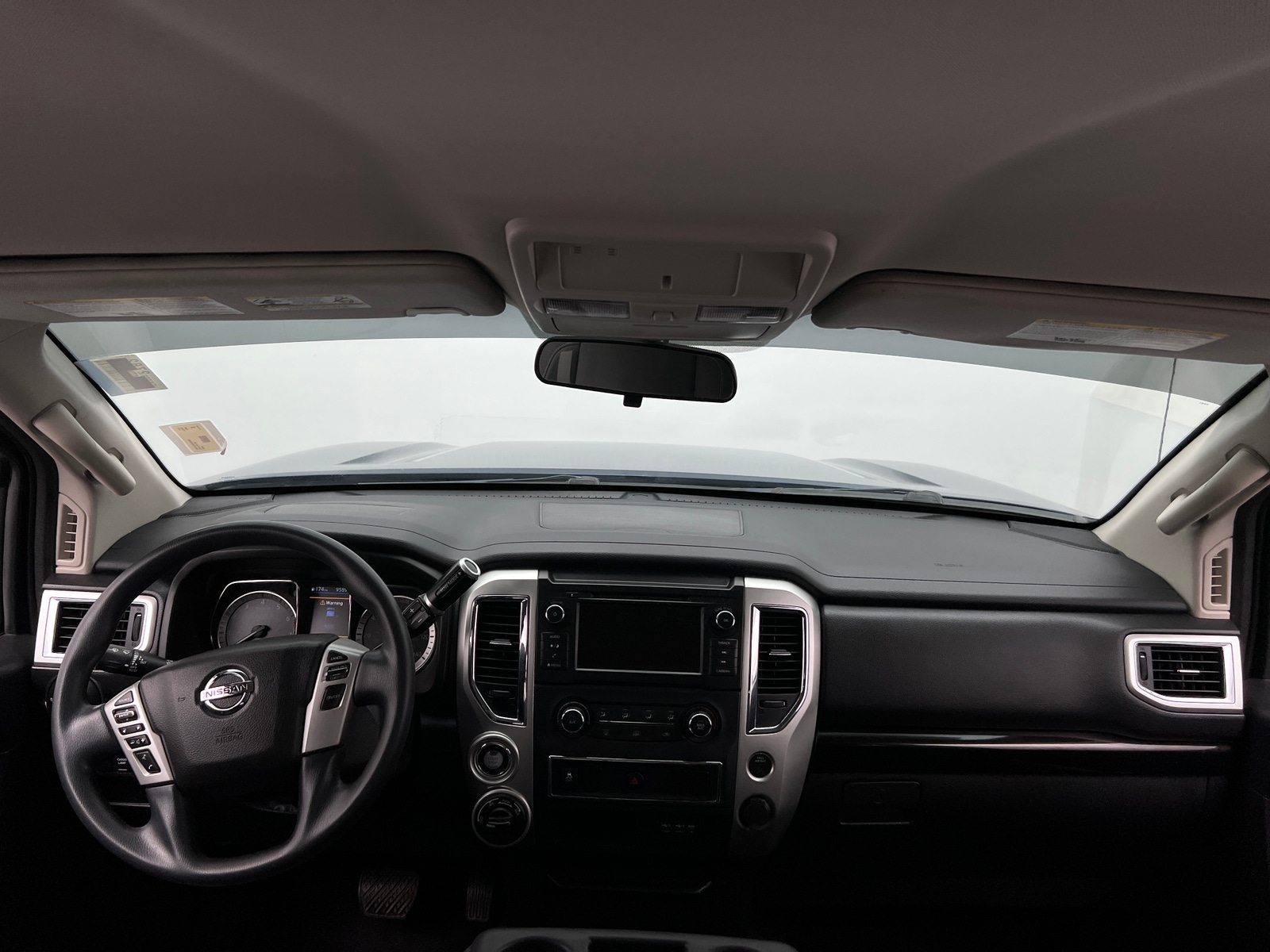 Thumbnail: 2019 Nissan Titan - 3