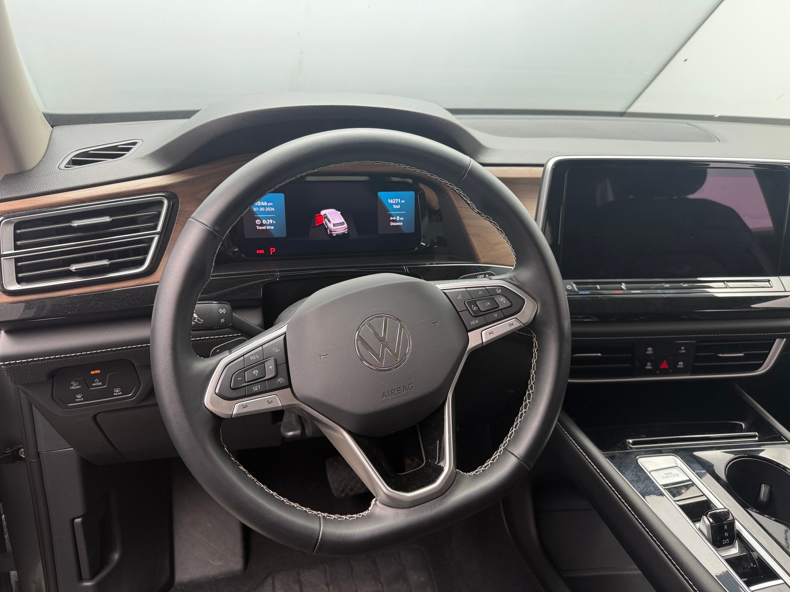 Thumbnail: 2026 Volkswagen Atlas - 4