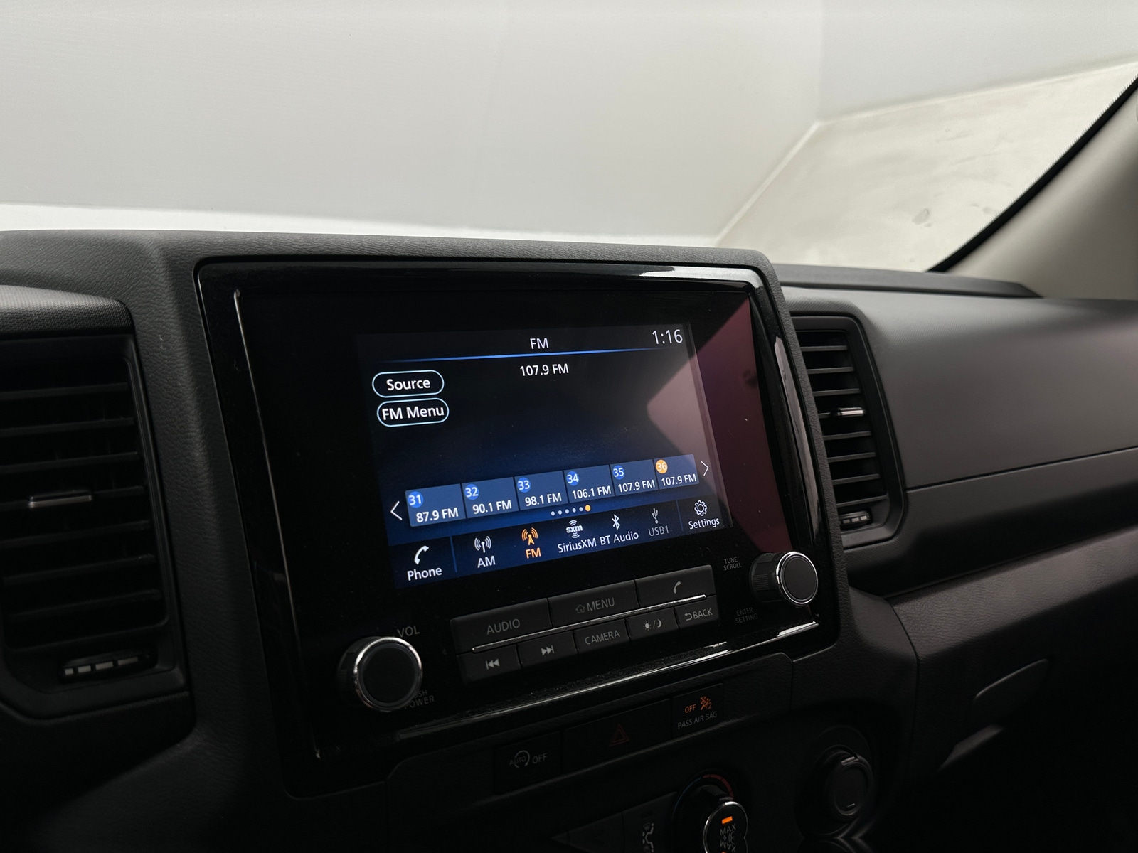 Thumbnail: 2023 Nissan Frontier - 4