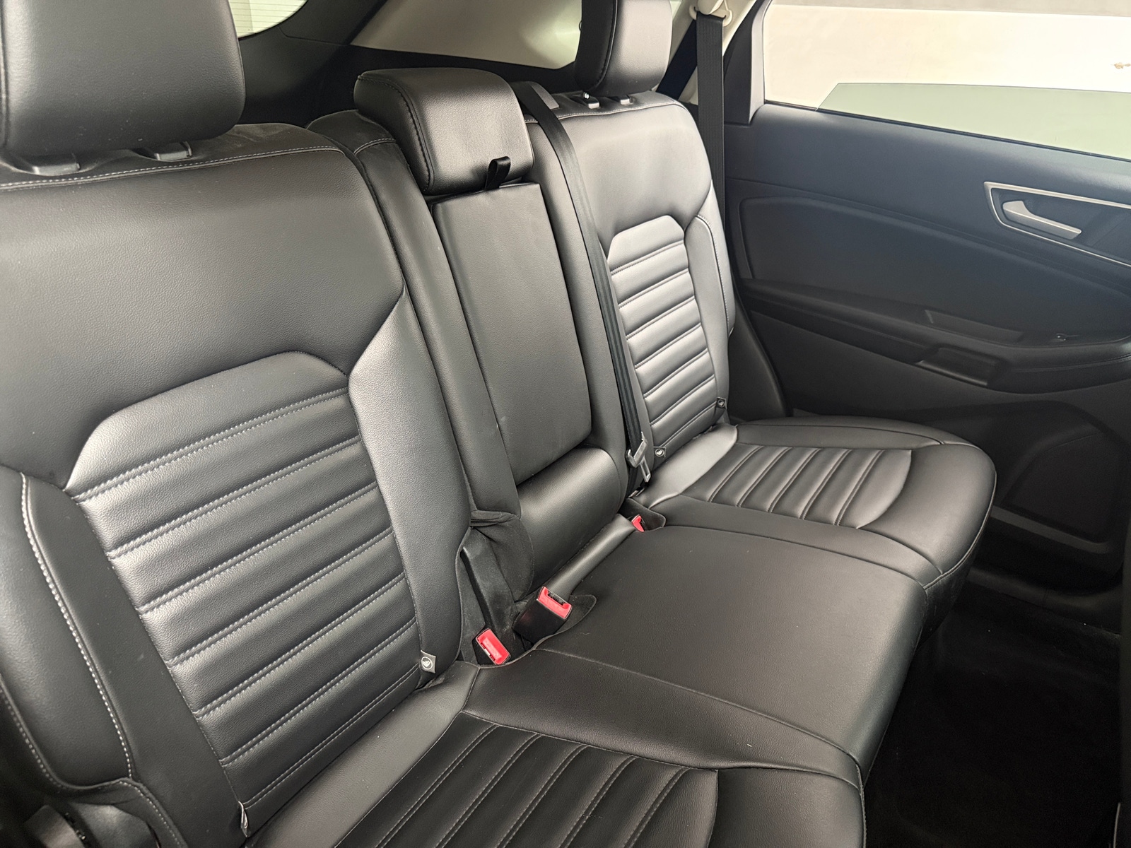 Thumbnail: 2021 Ford Edge - 5