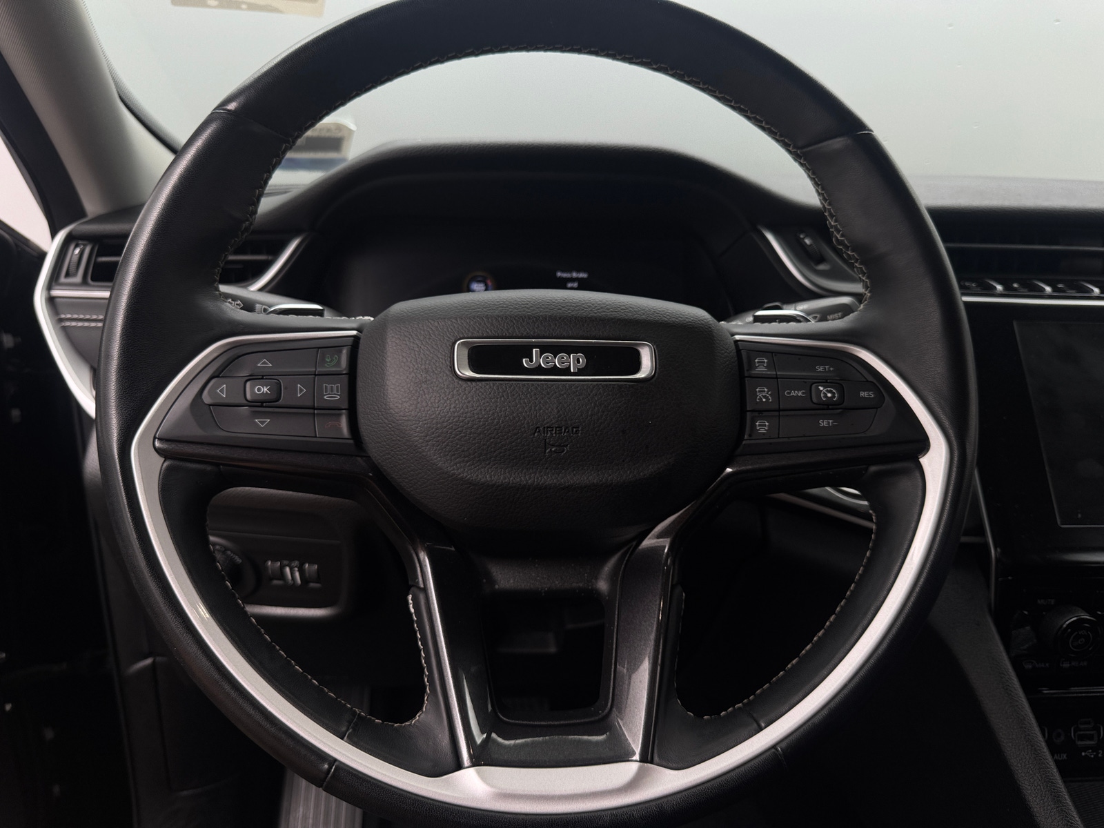 Thumbnail: 2022 Jeep Grand Cherokee L - 5