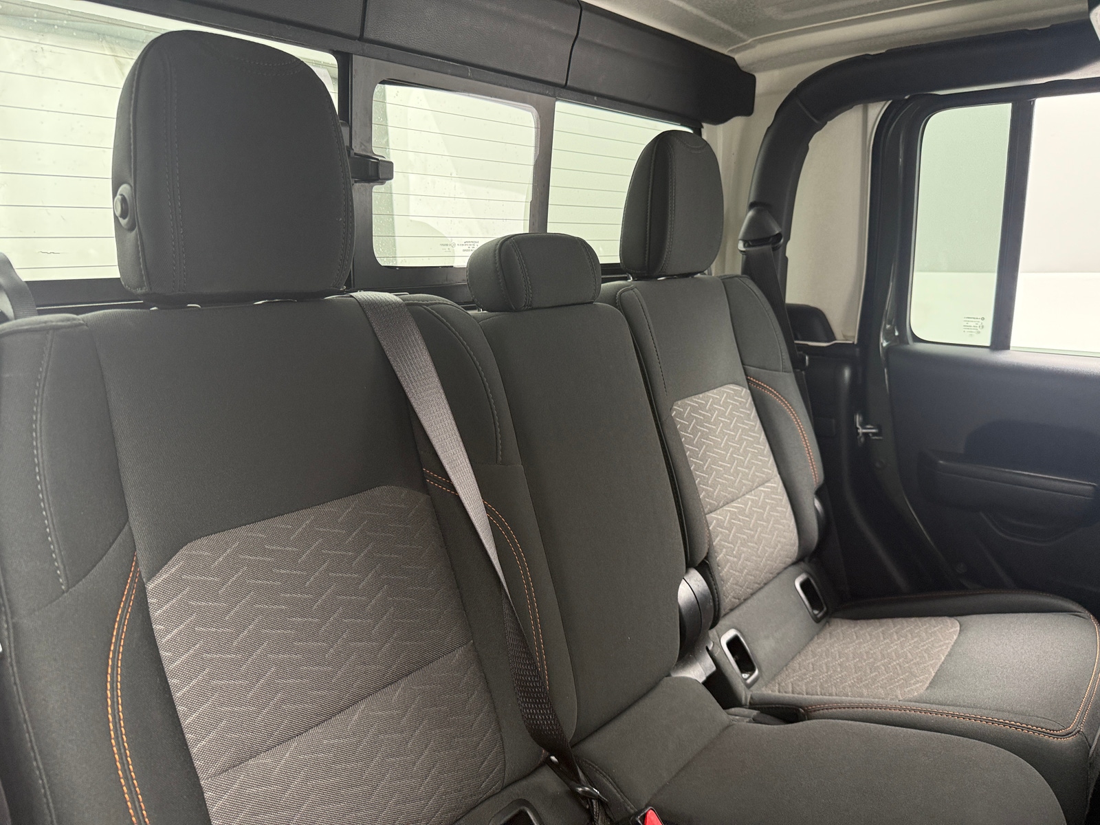 Thumbnail: 2021 Jeep Gladiator - 6