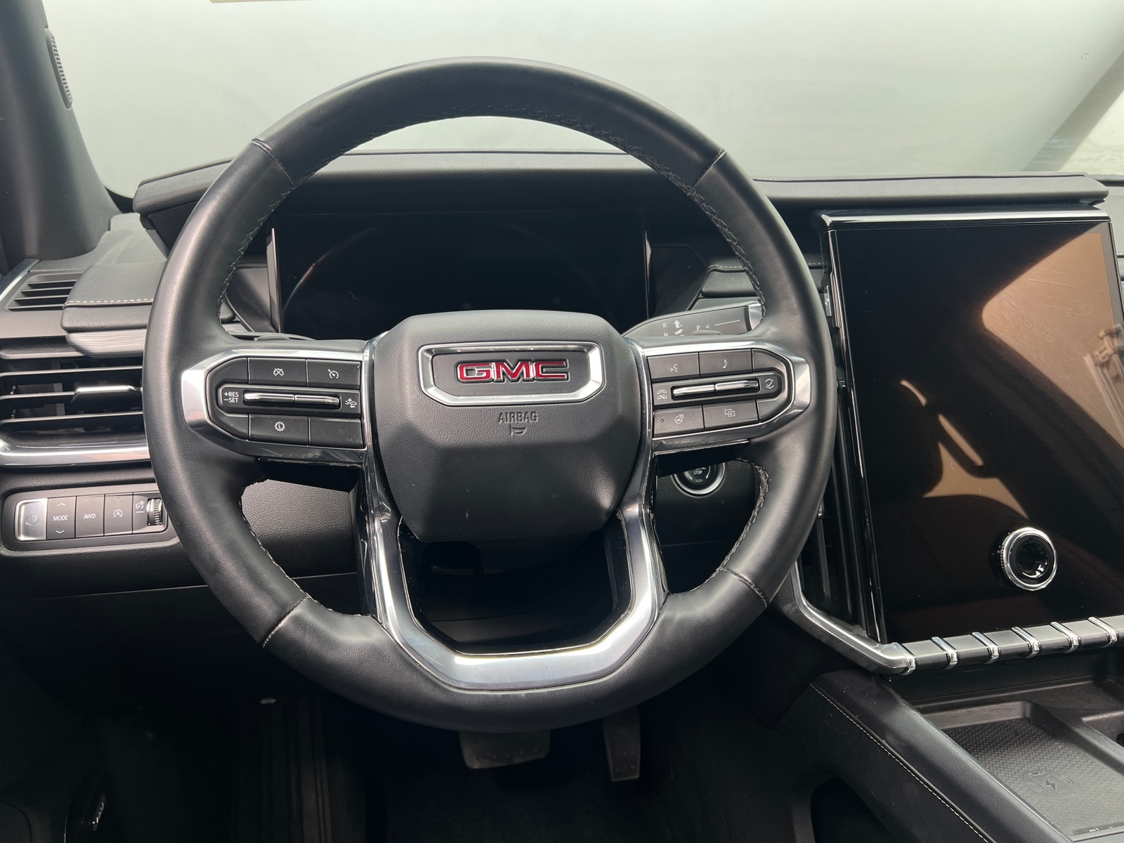 Thumbnail: 2024 GMC Acadia - 4