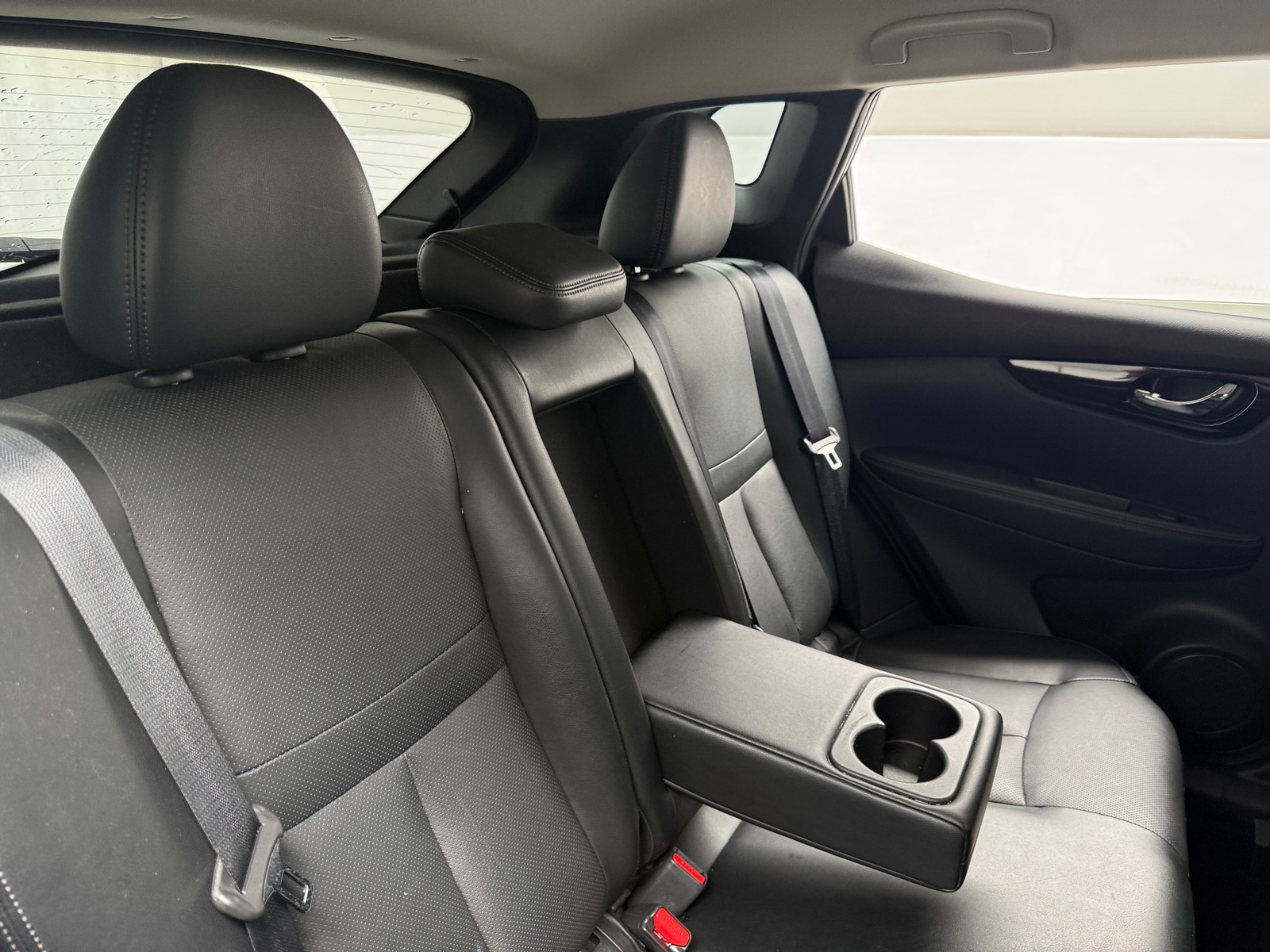 Thumbnail: 2018 Nissan Rogue Sport - 5