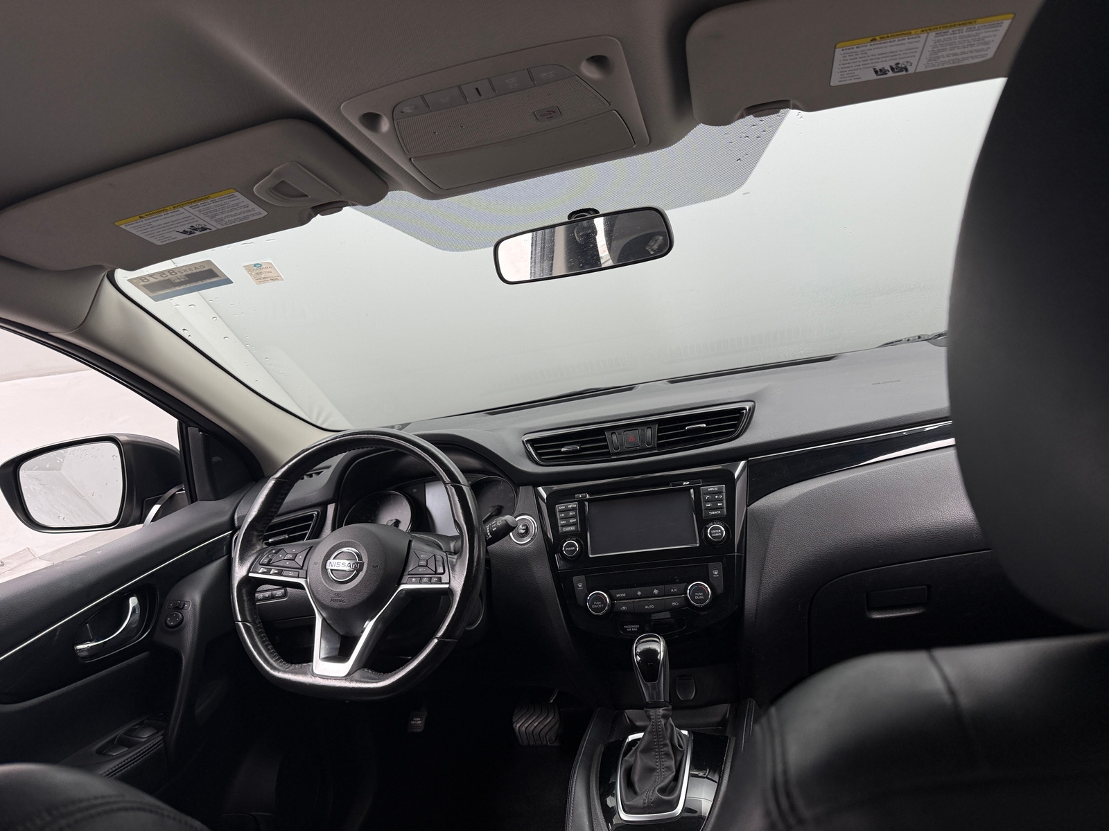 Thumbnail: 2018 Nissan Rogue Sport - 2