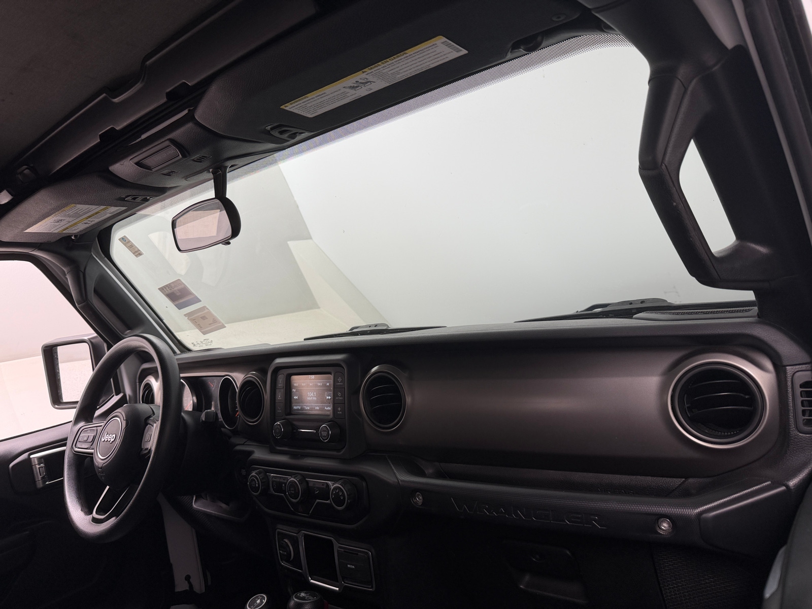 Thumbnail: 2018 Jeep Wrangler - 3