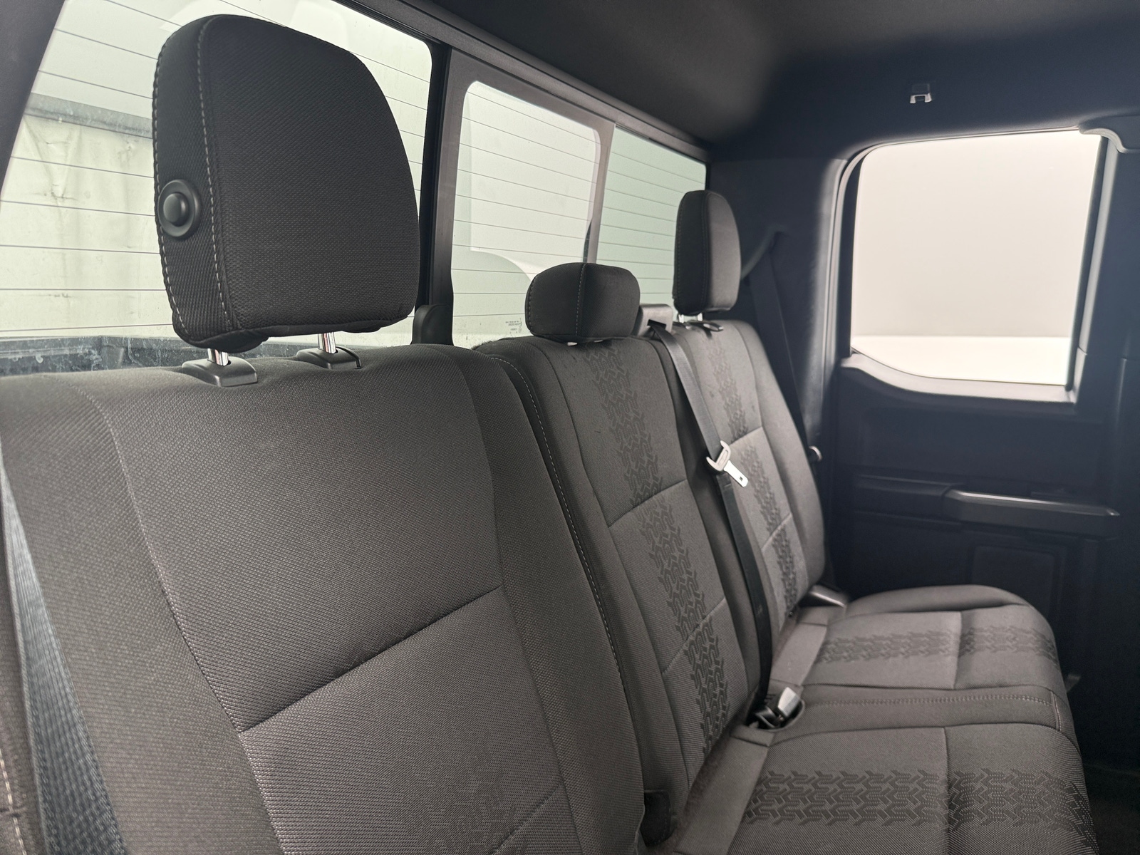 Thumbnail: 2018 Ford Econoline - 6