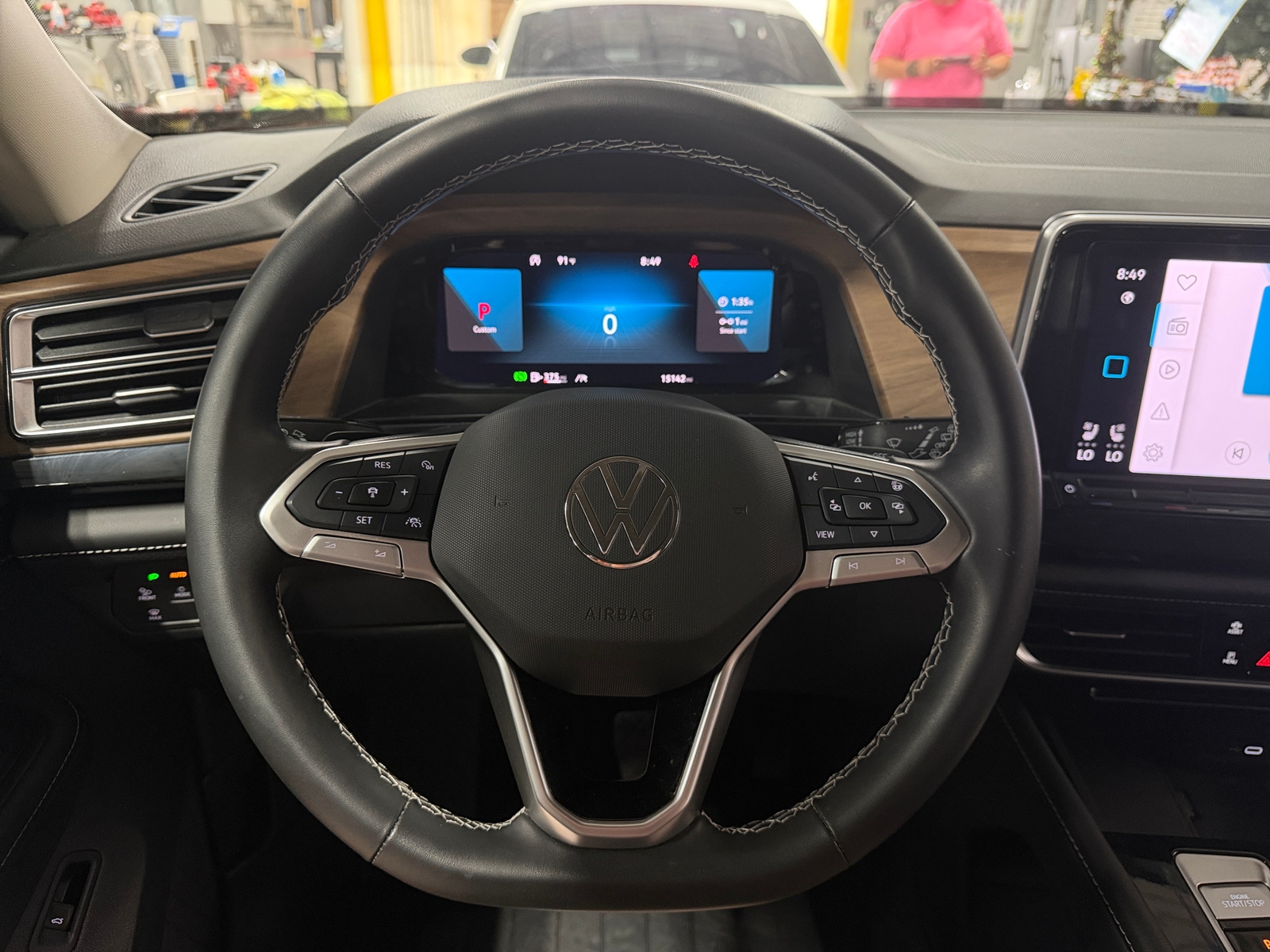 Thumbnail: 2025 Volkswagen Atlas - 4