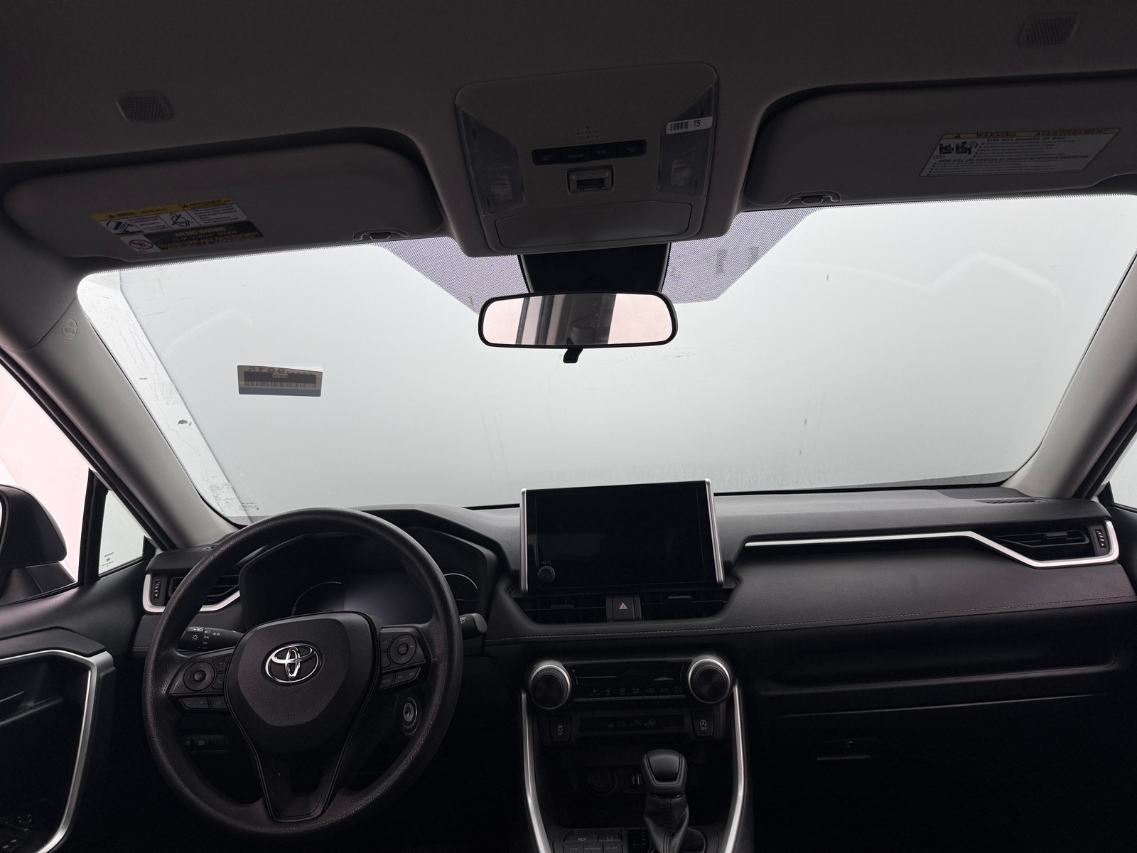 Thumbnail: 2024 Toyota RAV4 - 3