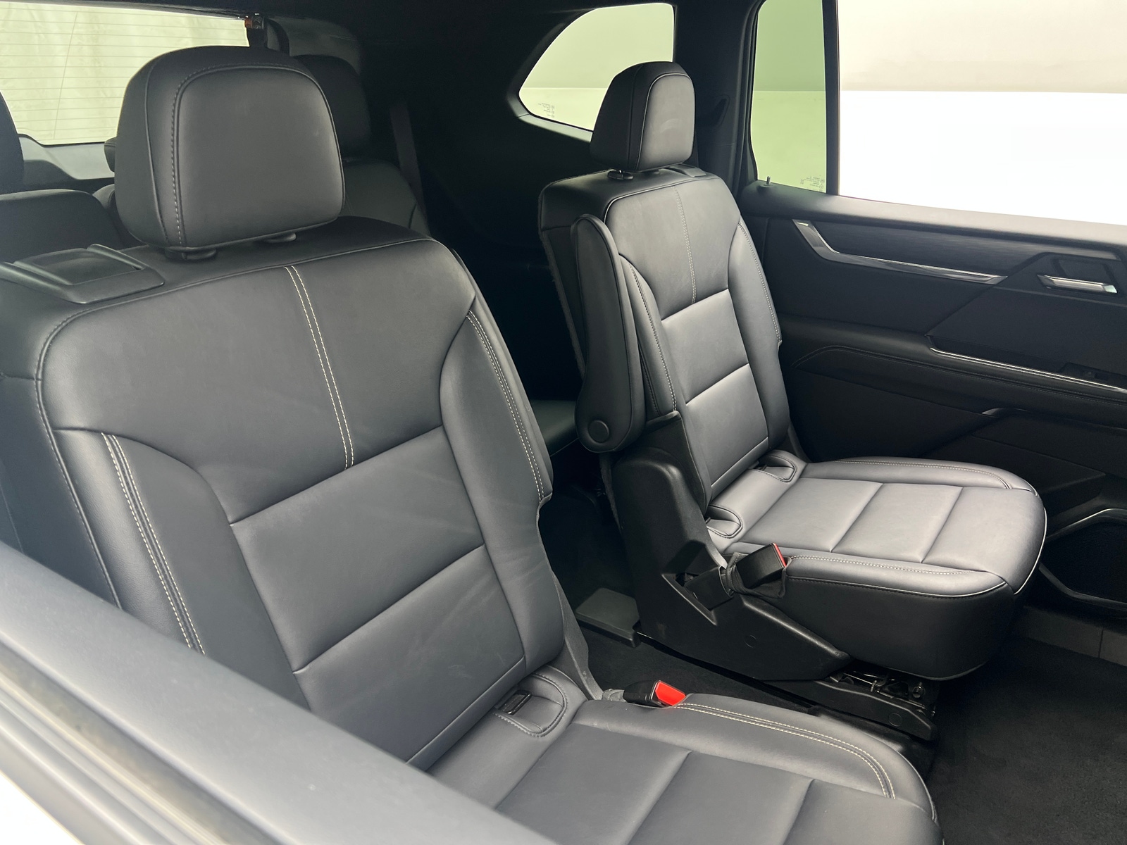 Thumbnail: 2024 GMC Acadia - 5