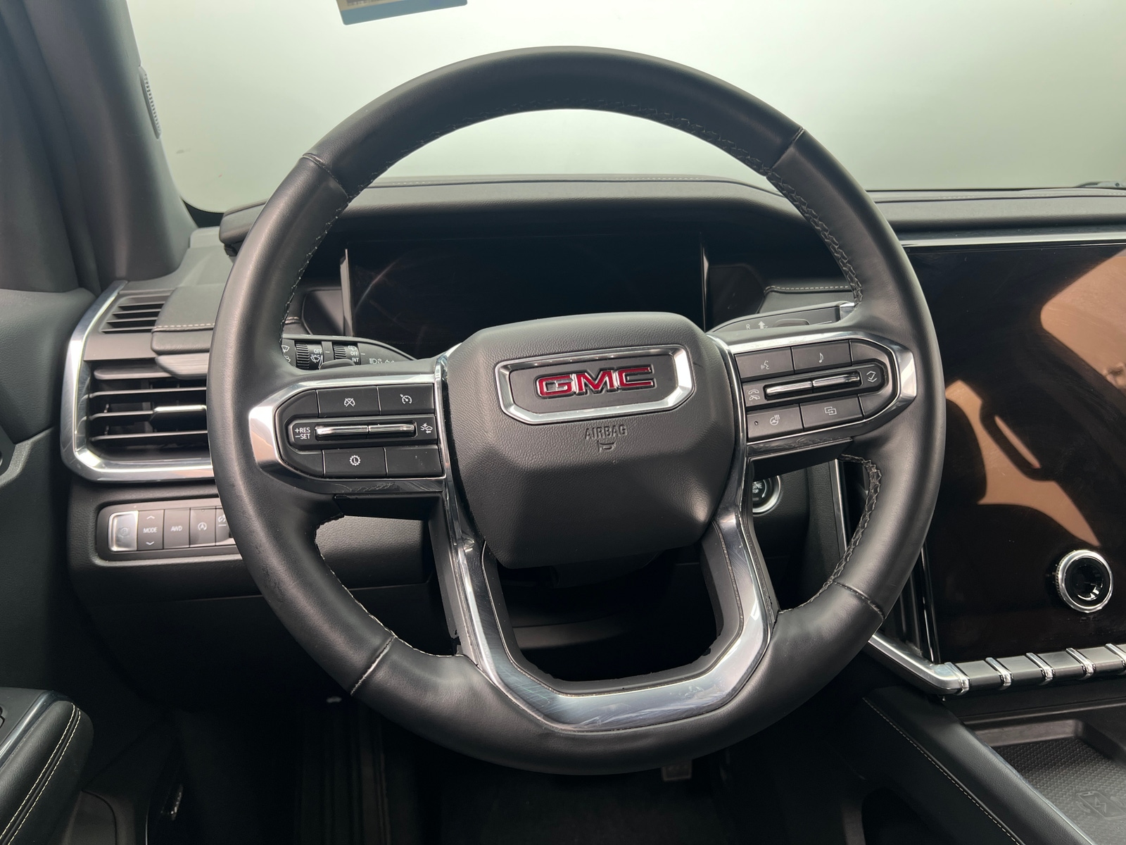 Thumbnail: 2024 GMC Acadia - 4