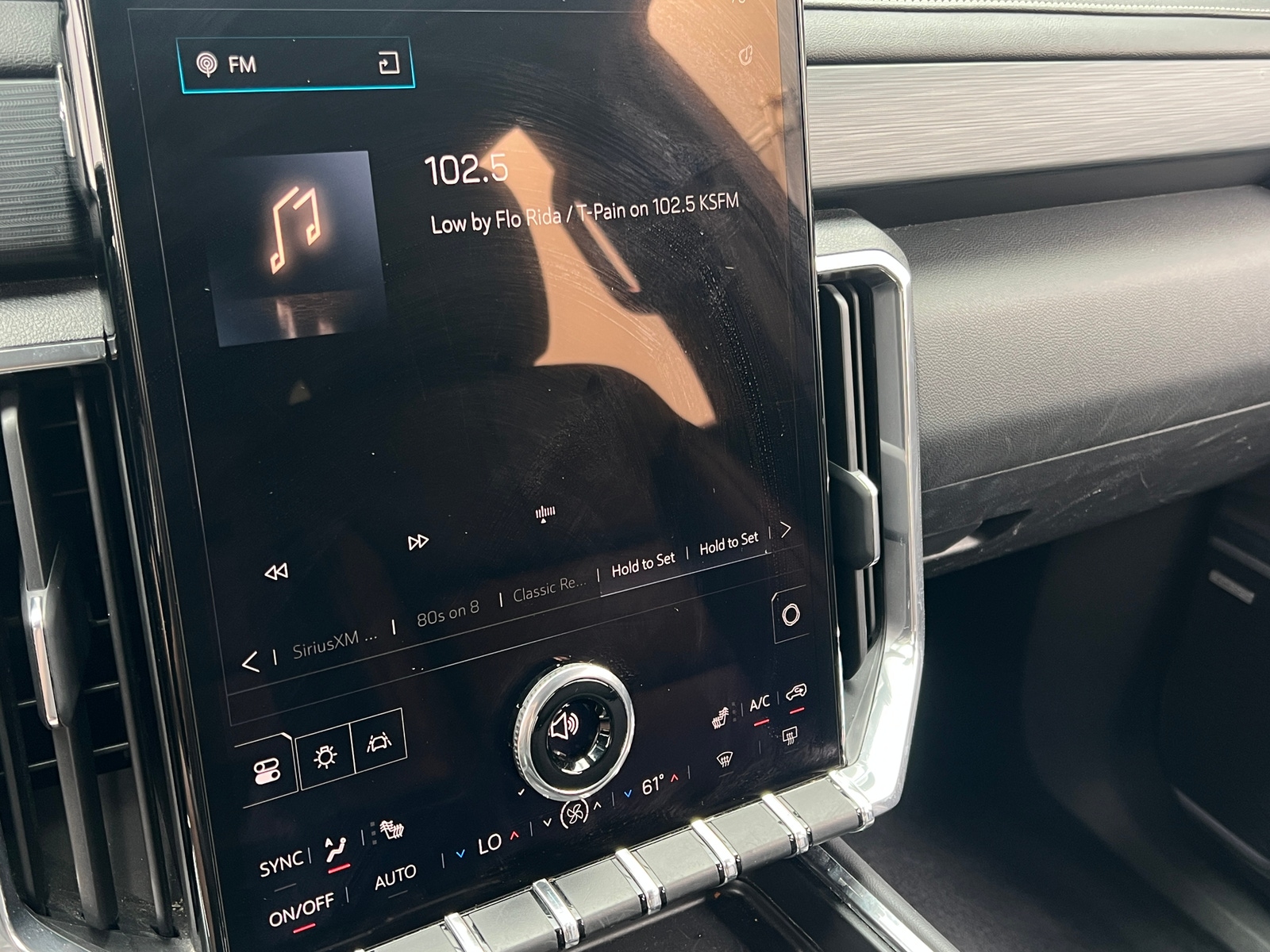 Thumbnail: 2024 GMC Acadia - 3