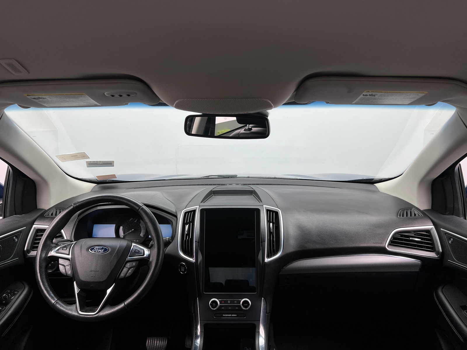 Thumbnail: 2022 Ford Edge - 2
