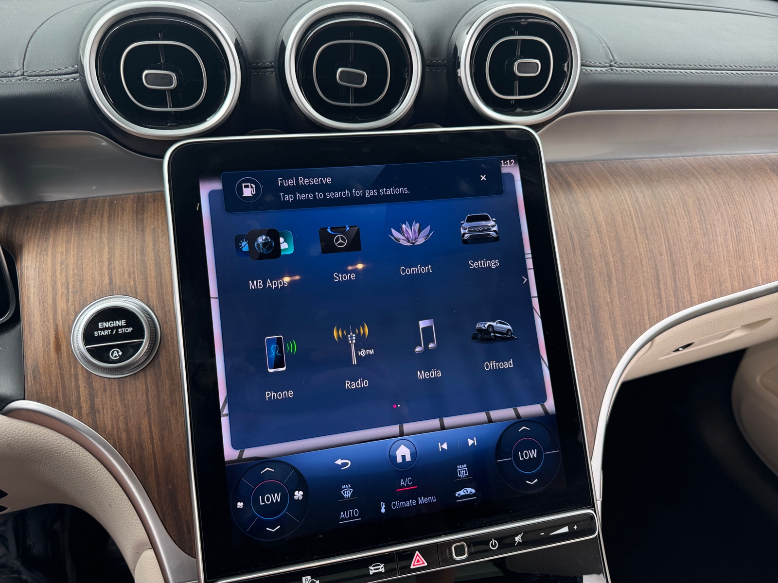 Thumbnail: 2024 Mercedes-Benz GLC - 3