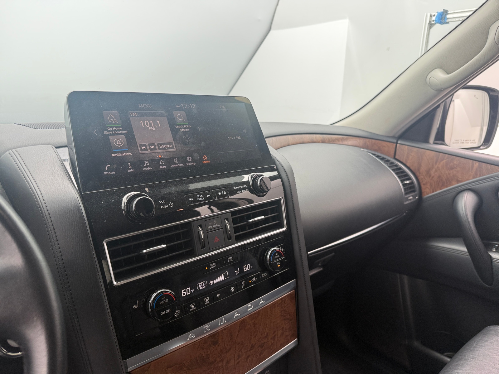 Thumbnail: 2024 Nissan Armada - 3