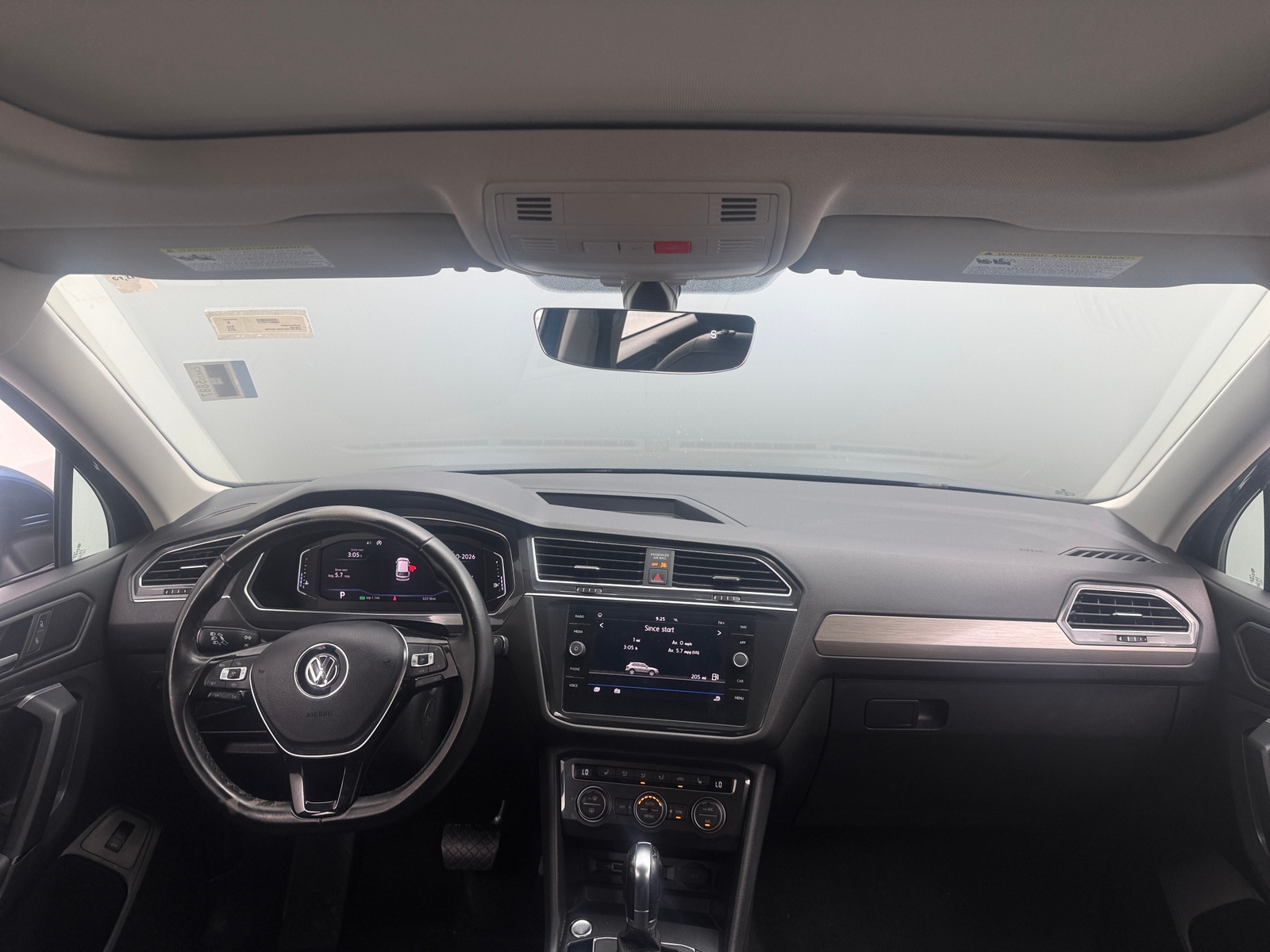 Thumbnail: 2019 Volkswagen Tiguan - 2
