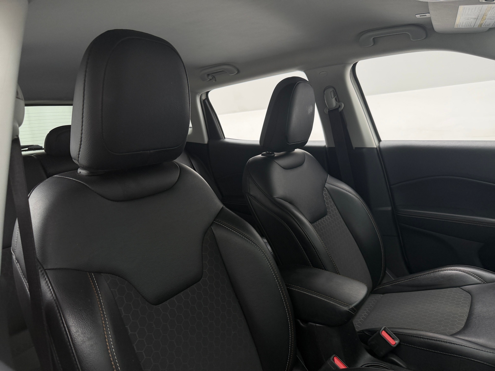 Thumbnail: 2019 Jeep Compass - 2