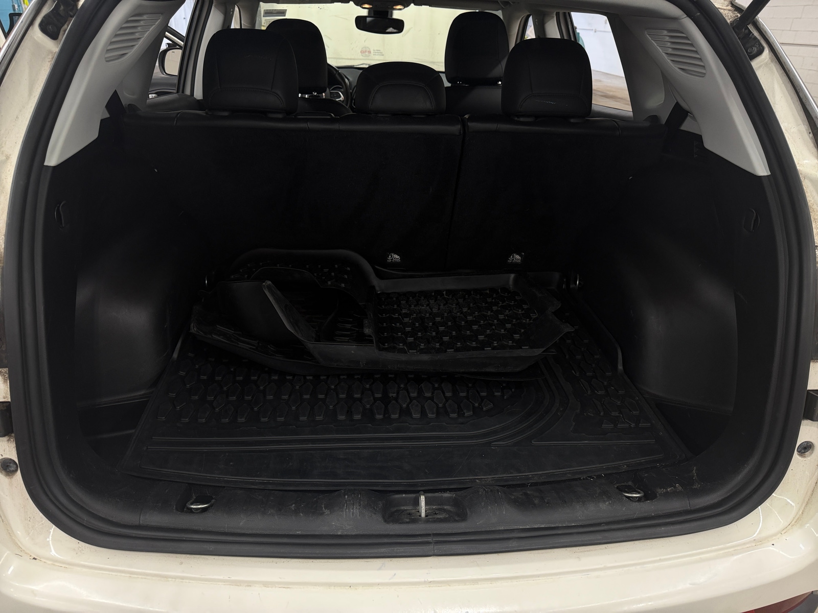 Thumbnail: 2019 Jeep Compass - 7