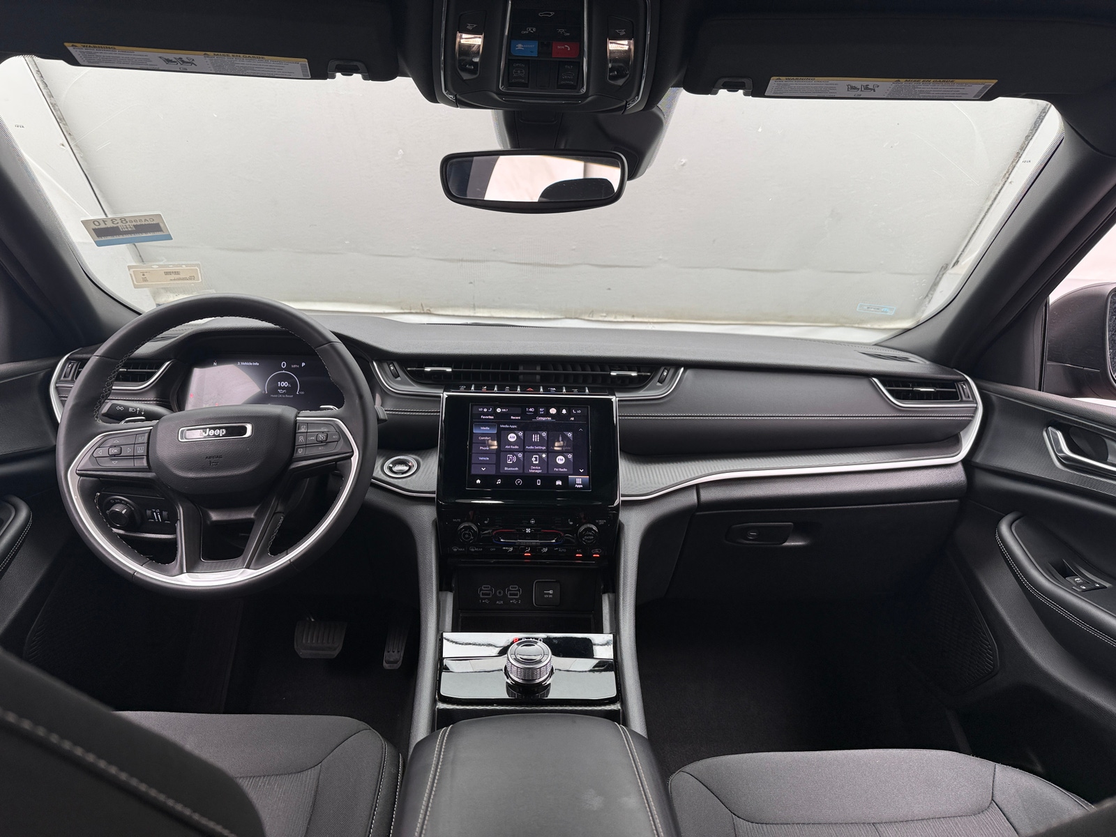 Thumbnail: 2024 Jeep Grand Cherokee L - 3
