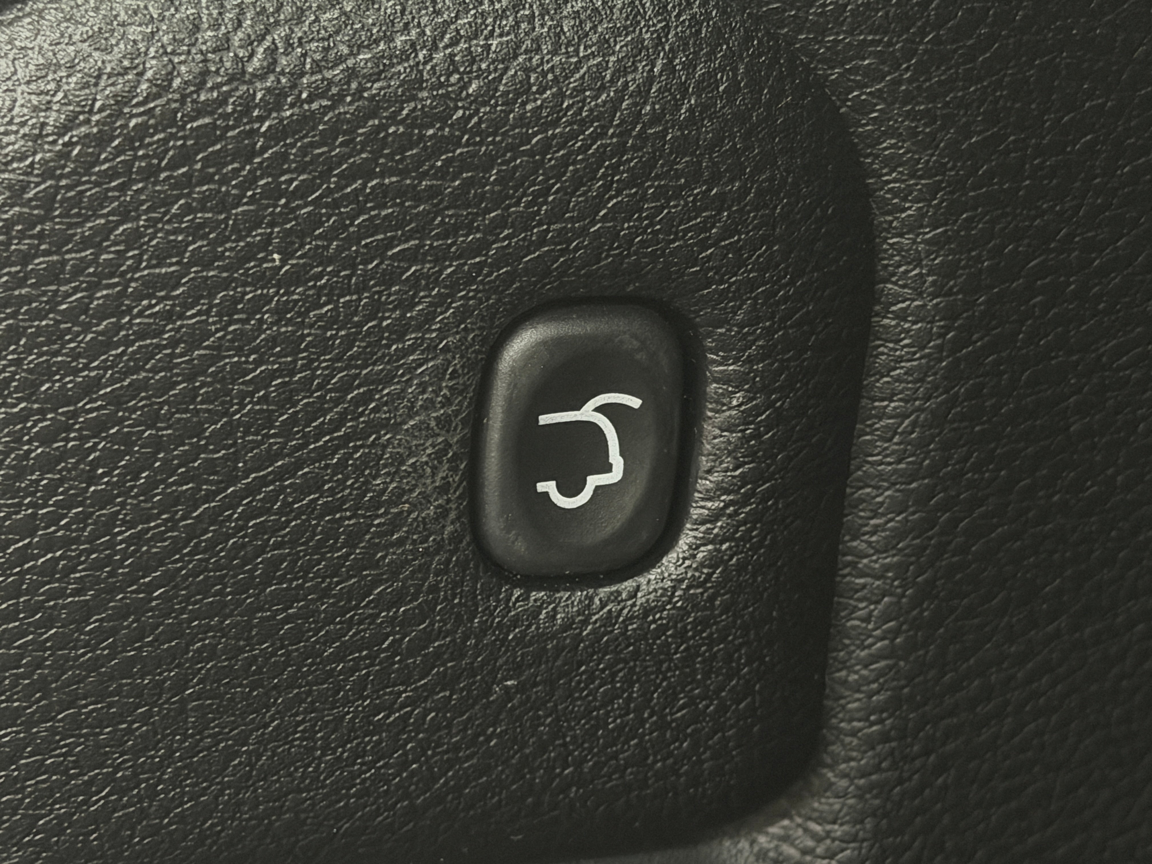 1C4RJFCTXKC532631