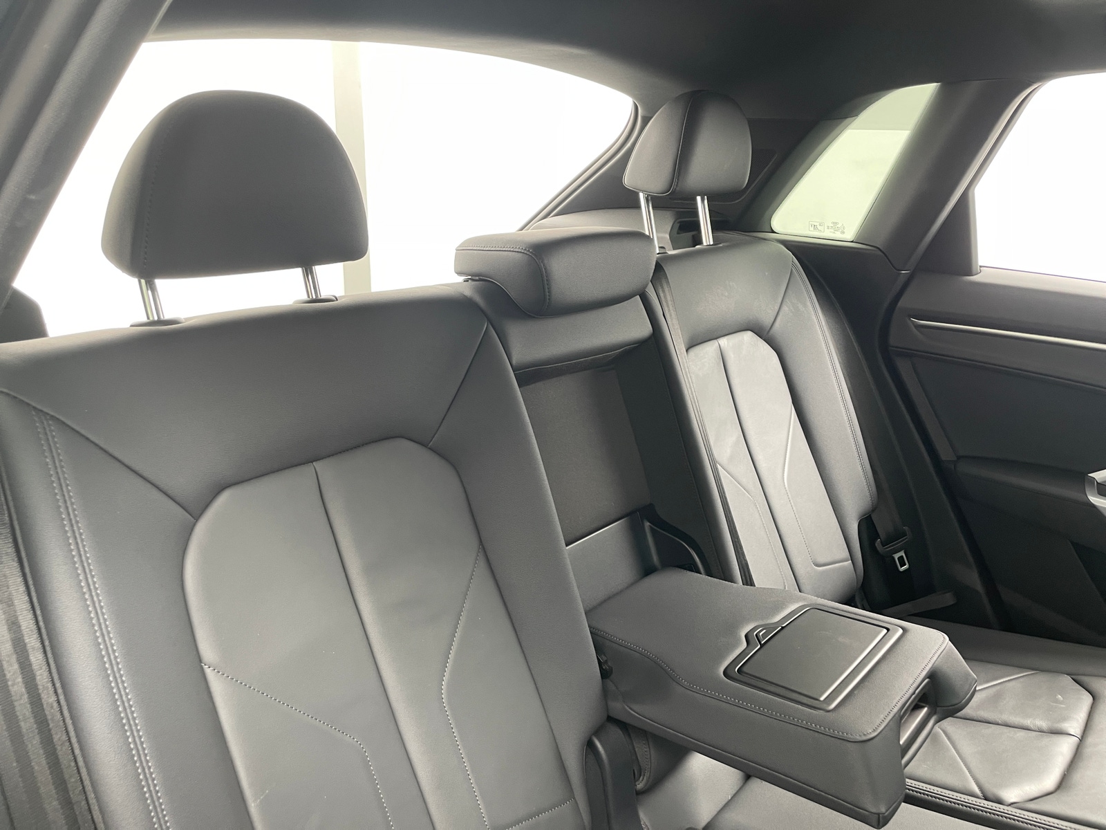 Thumbnail: 2024 Audi Q3 - 6