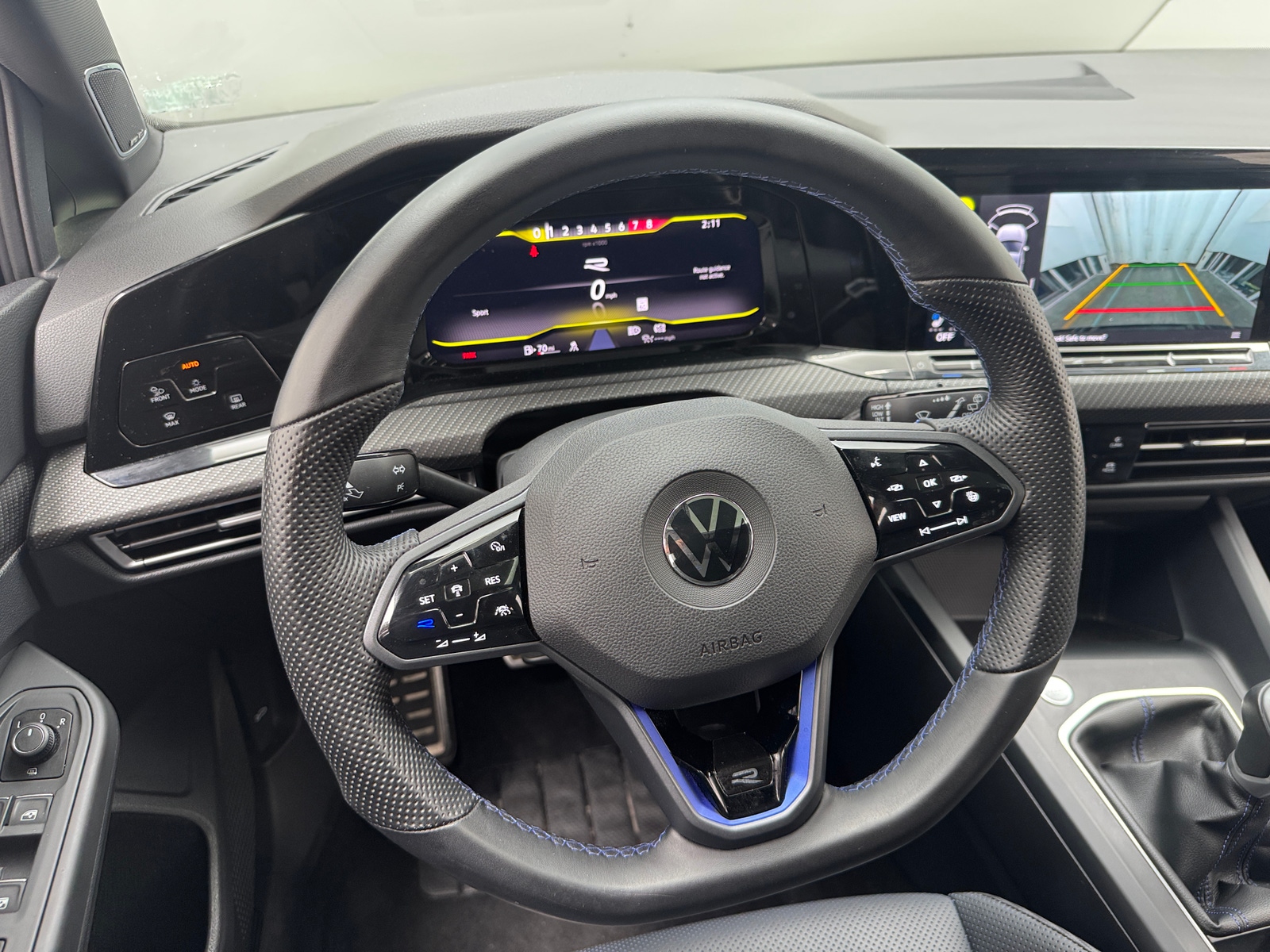 Thumbnail: 2022 Volkswagen Golf - 4