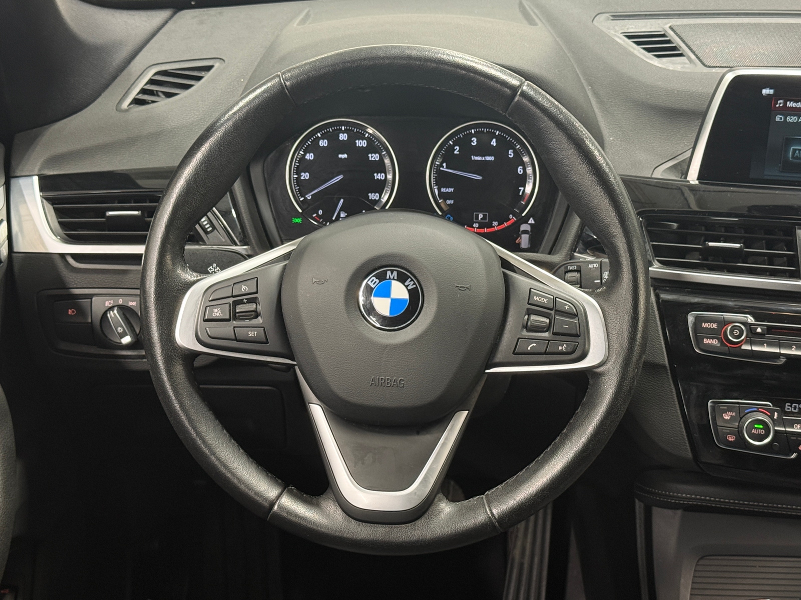 Thumbnail: 2018 BMW X1 - 4