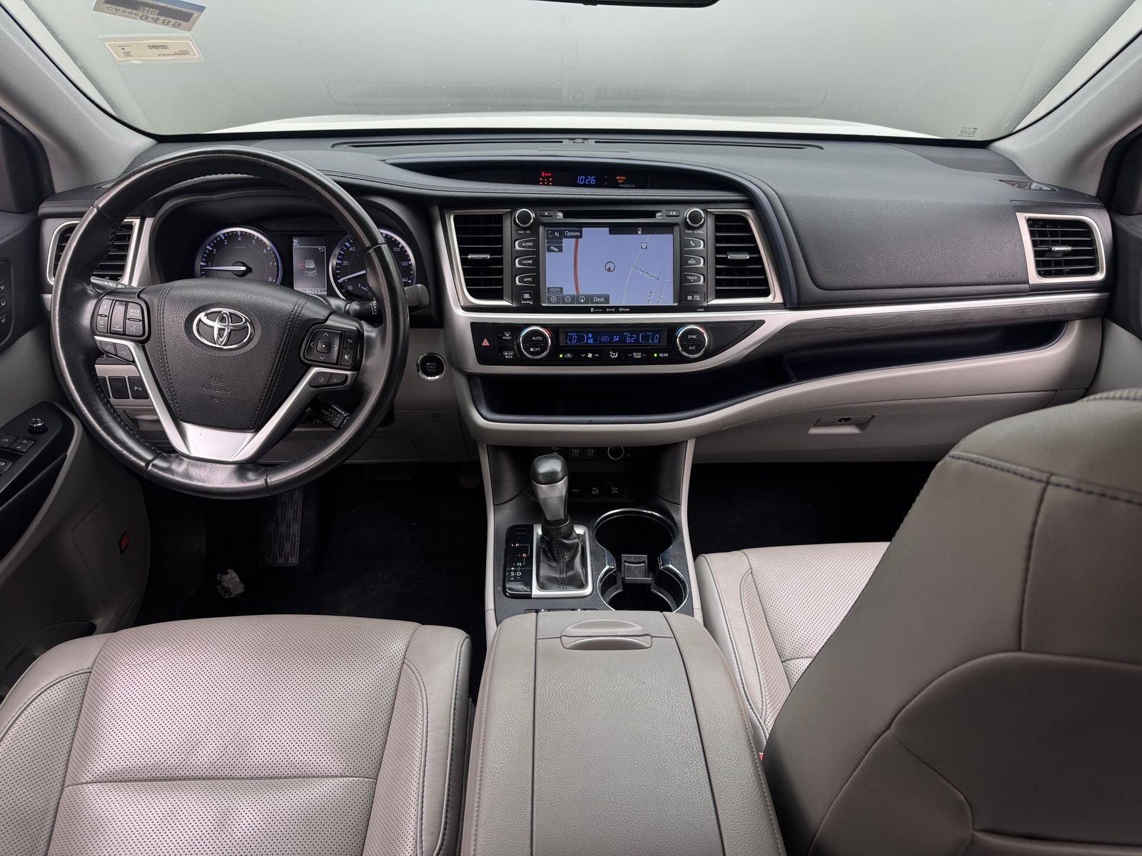 Thumbnail: 2019 Toyota Highlander - 2