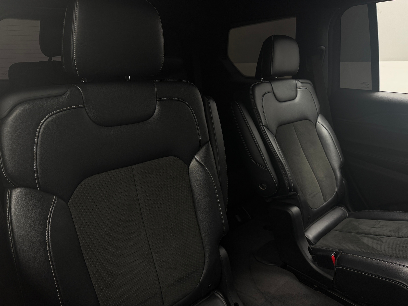 Thumbnail: 2021 Jeep Grand Cherokee L - 5