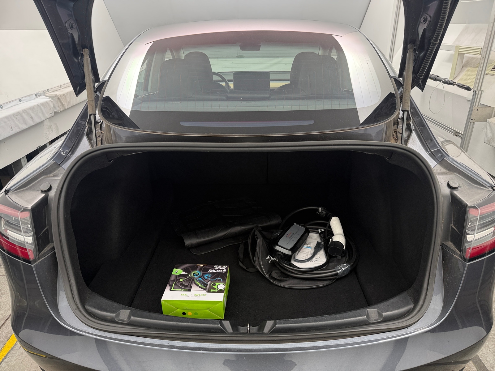 Thumbnail: 2018 Tesla Model 3 - 6