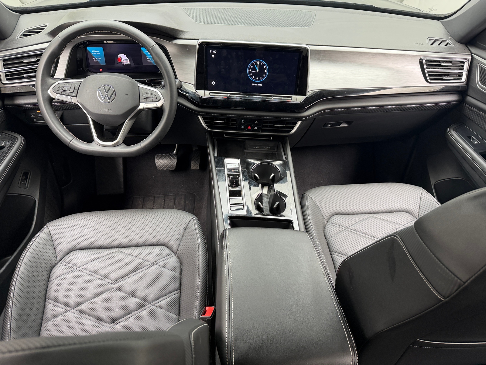 Thumbnail: 2024 Volkswagen Atlas - 3