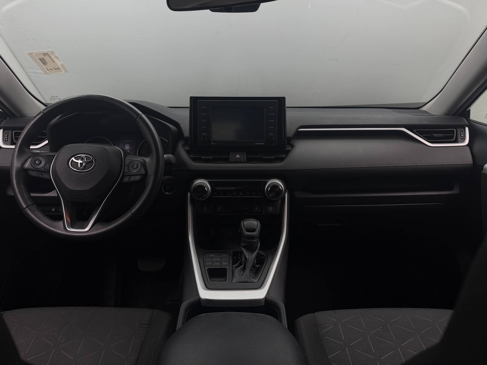 Thumbnail: 2020 Toyota RAV4 - 3