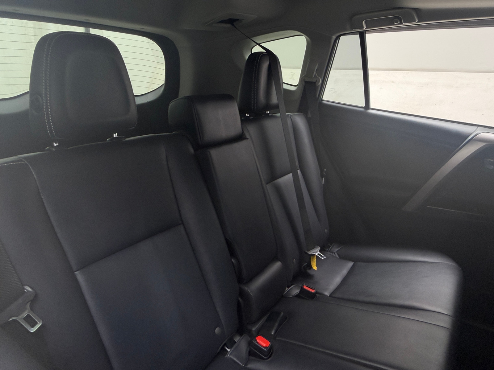 Thumbnail: 2018 Toyota RAV4 - 5