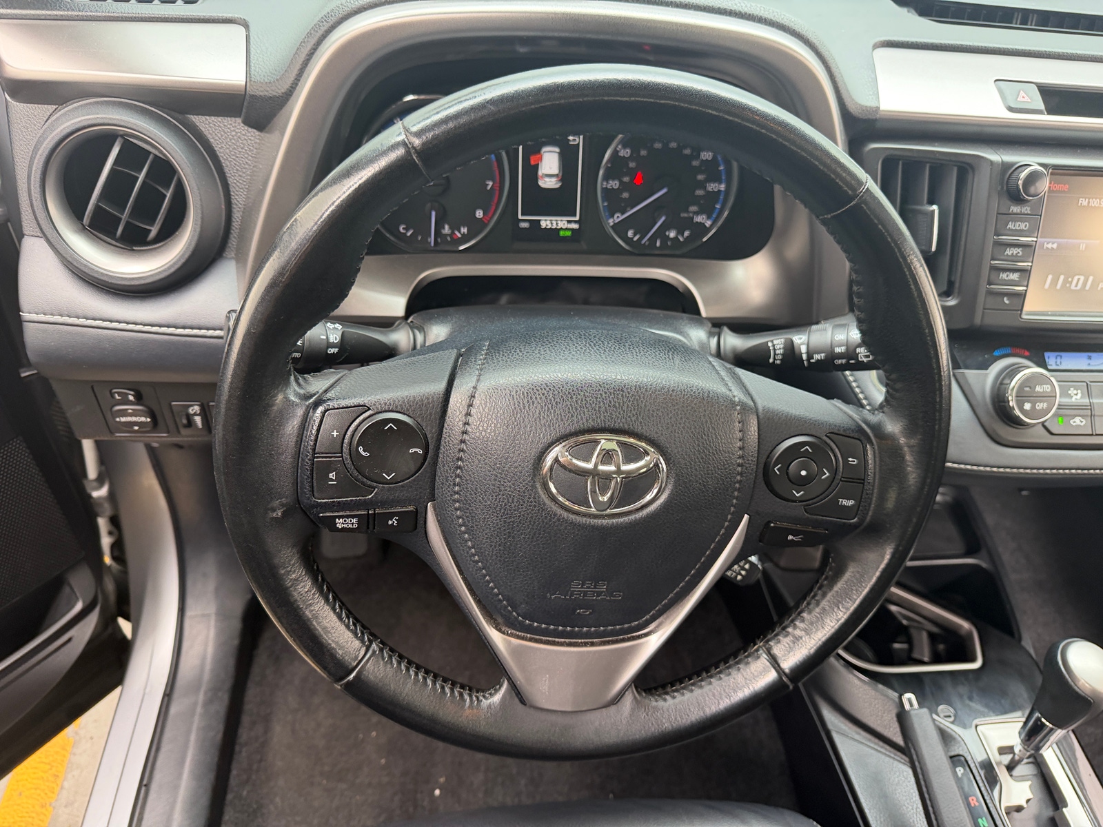 Thumbnail: 2018 Toyota RAV4 - 4