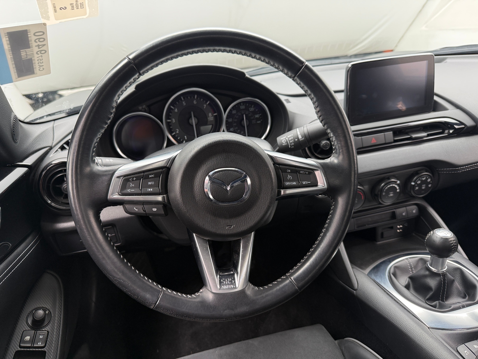 Thumbnail: 2023 Mazda MX-5 Miata - 4
