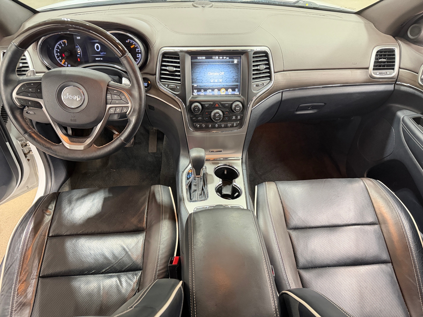 Thumbnail: 2017 Jeep Grand Cherokee - 2
