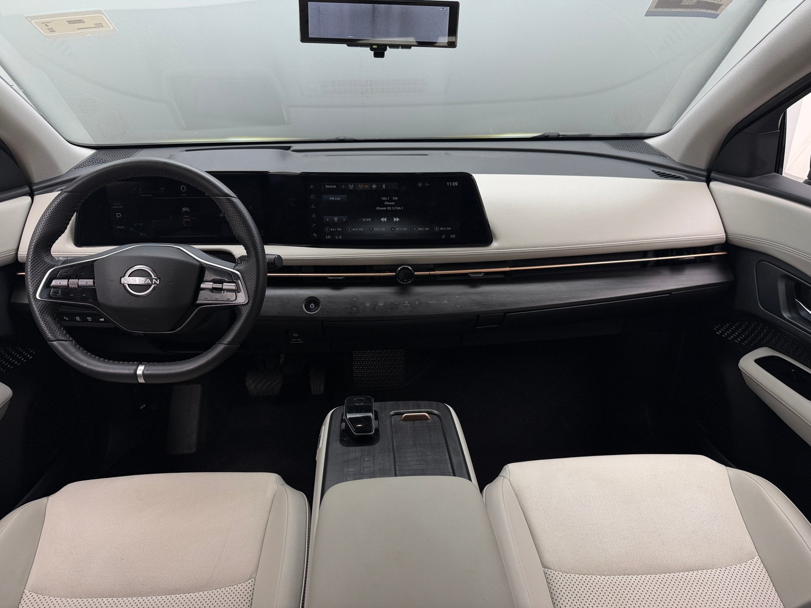 Thumbnail: 2024 Nissan Ariya - 2