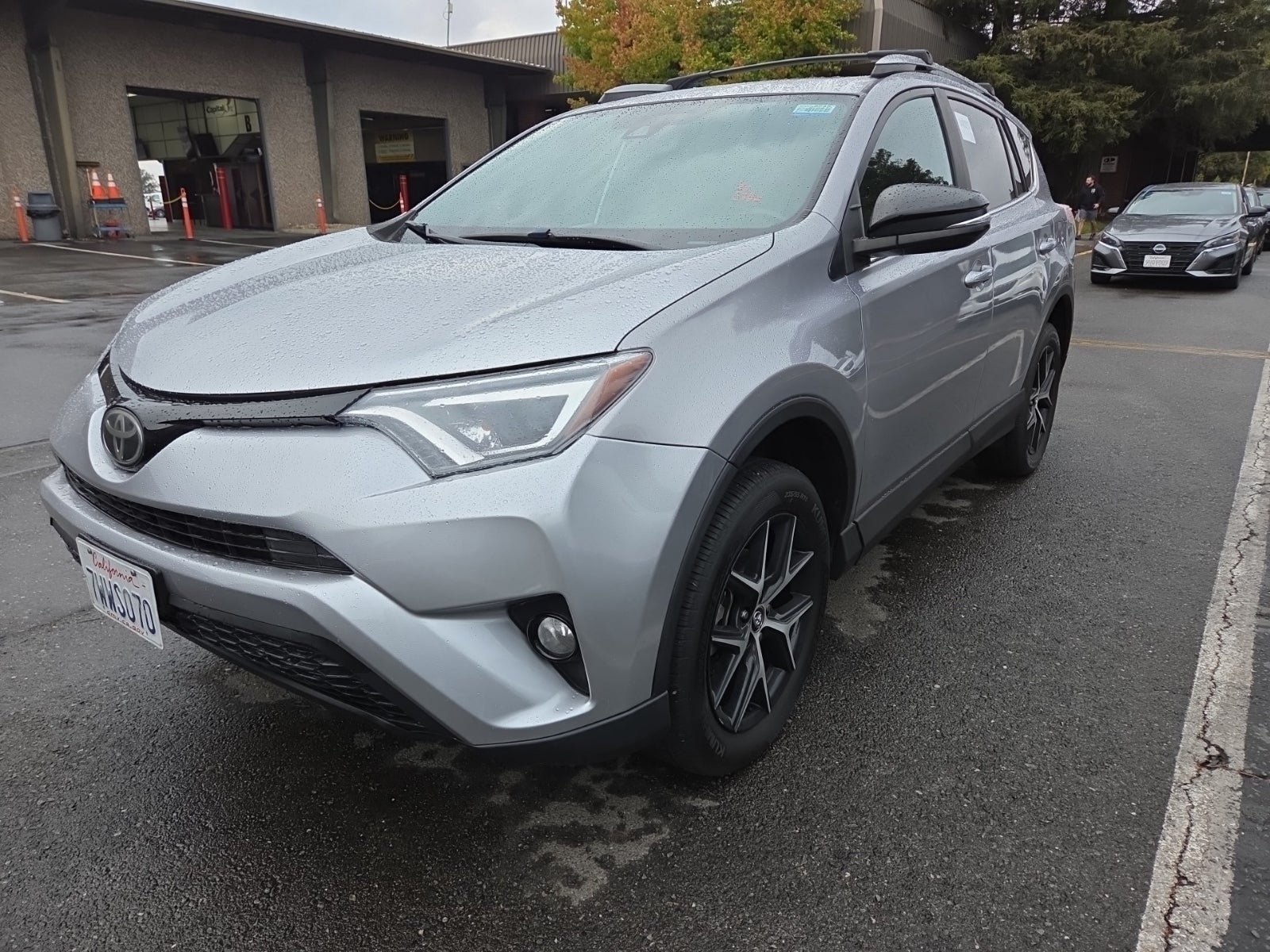 2017 Toyota RAV4 SE