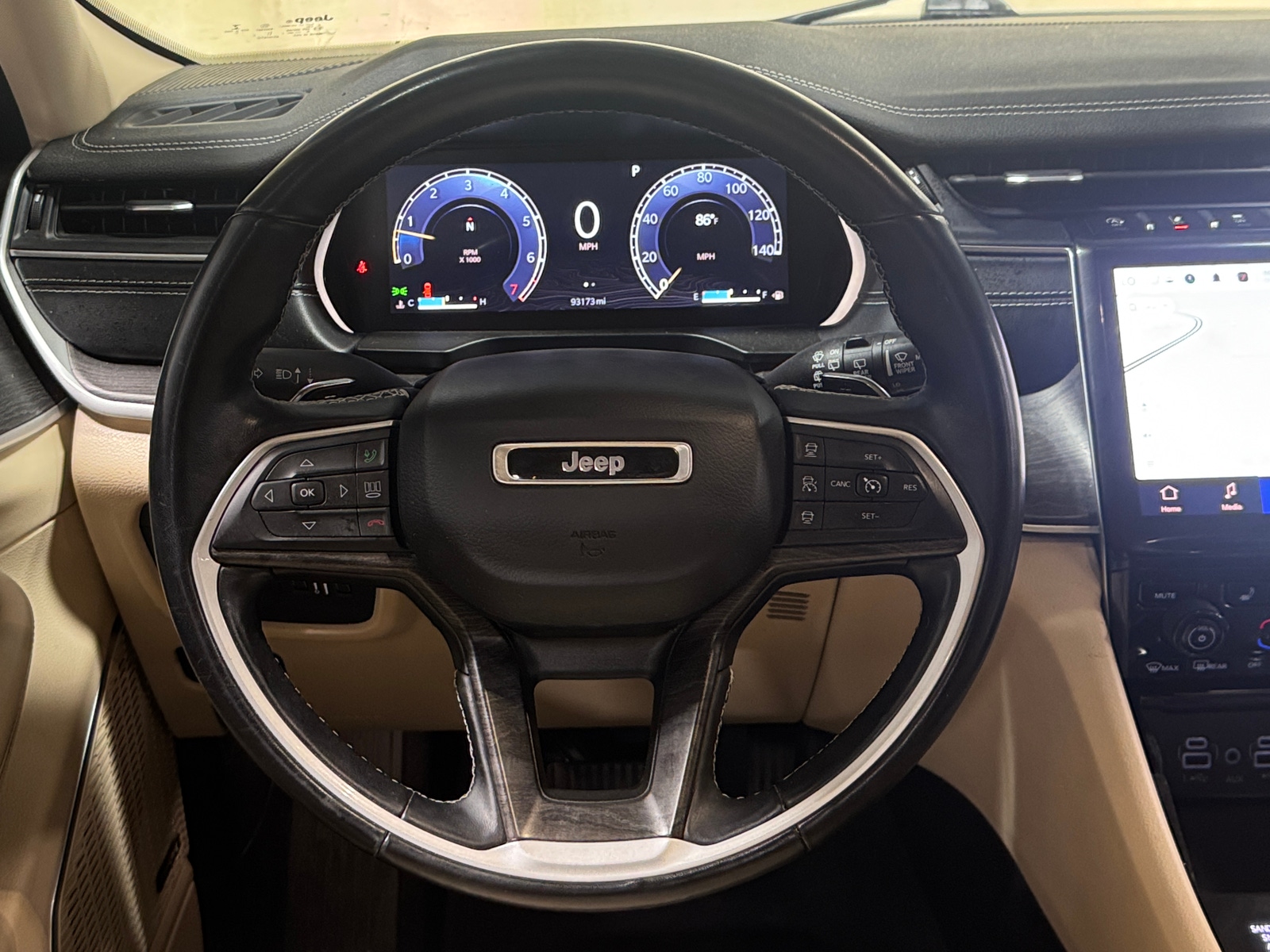 Thumbnail: 2021 Jeep Grand Cherokee L - 4