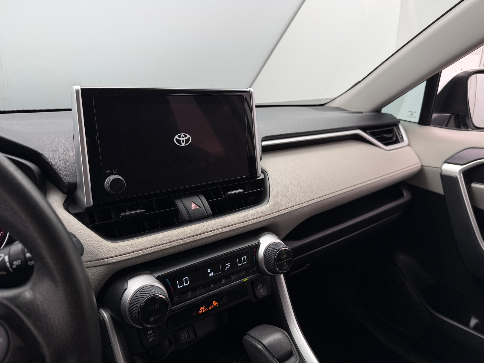 Thumbnail: 2023 Toyota RAV4 - 4