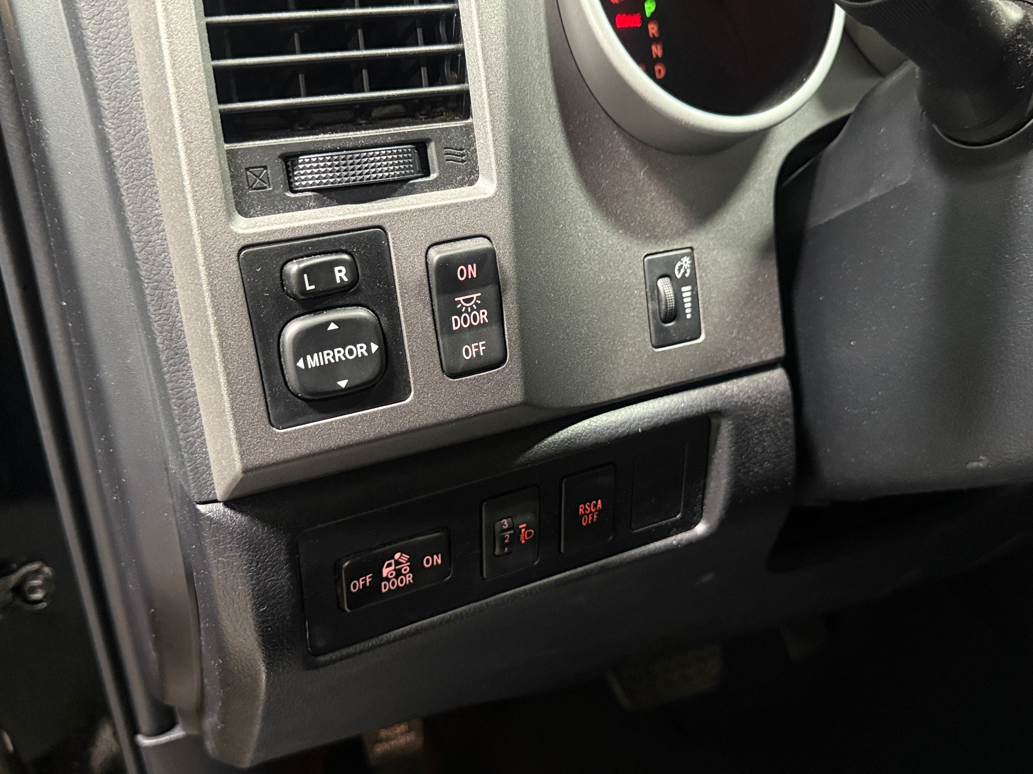 2011 Toyota Tundra Tundra Grade - Photo 3